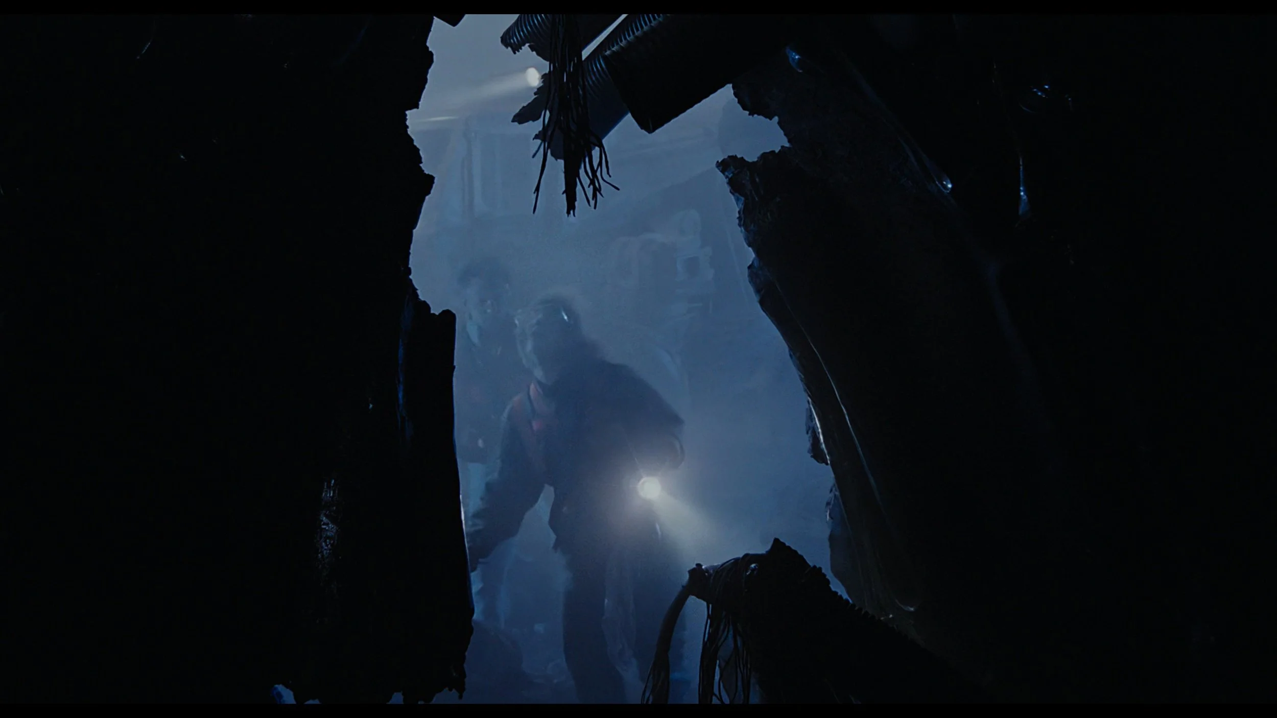 ALIENS_t01.mkv_20260531_095649.159.jpg