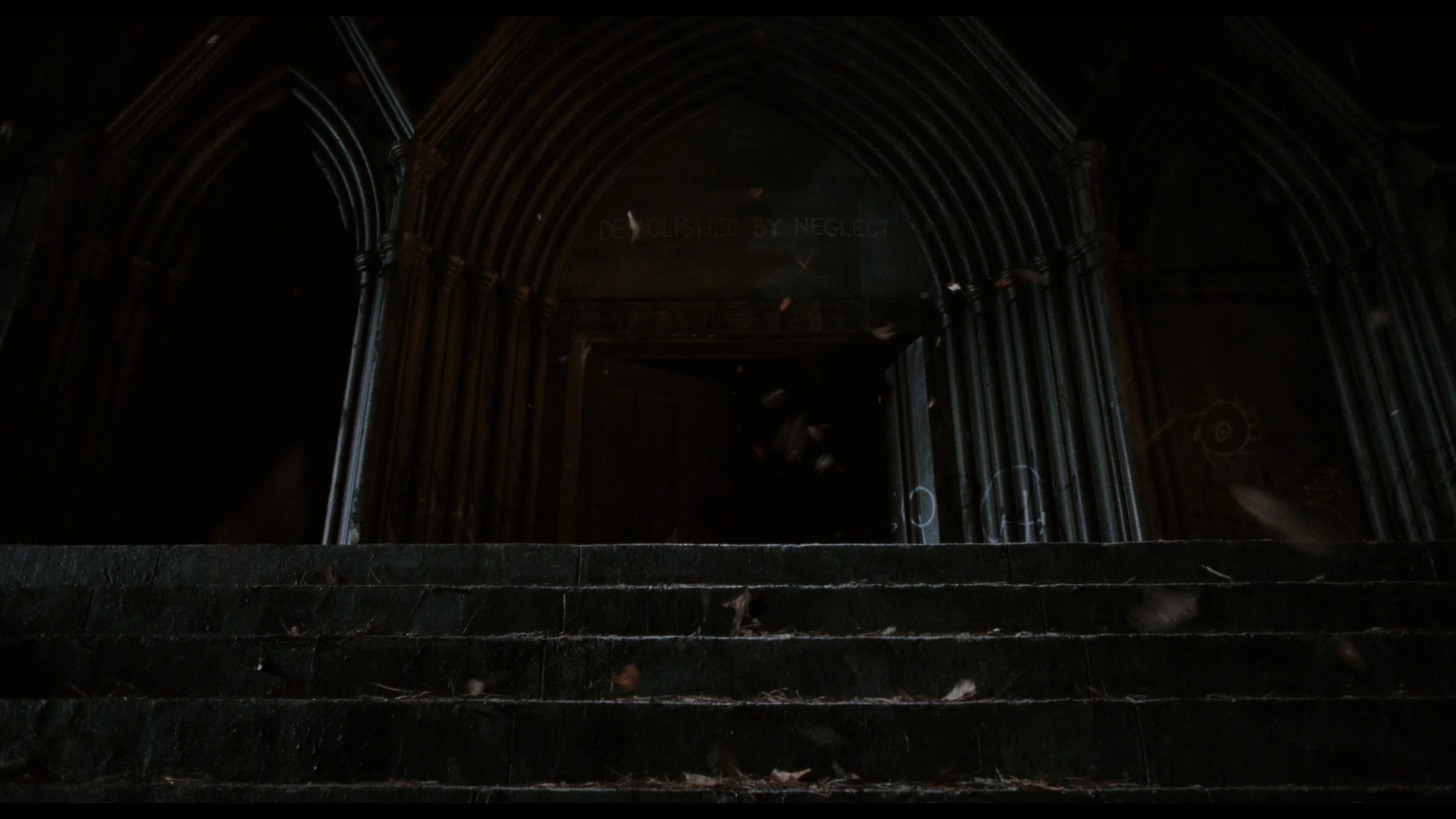 The Crow (Remastered)_t00.mkv_20260516_010056.512.jpg