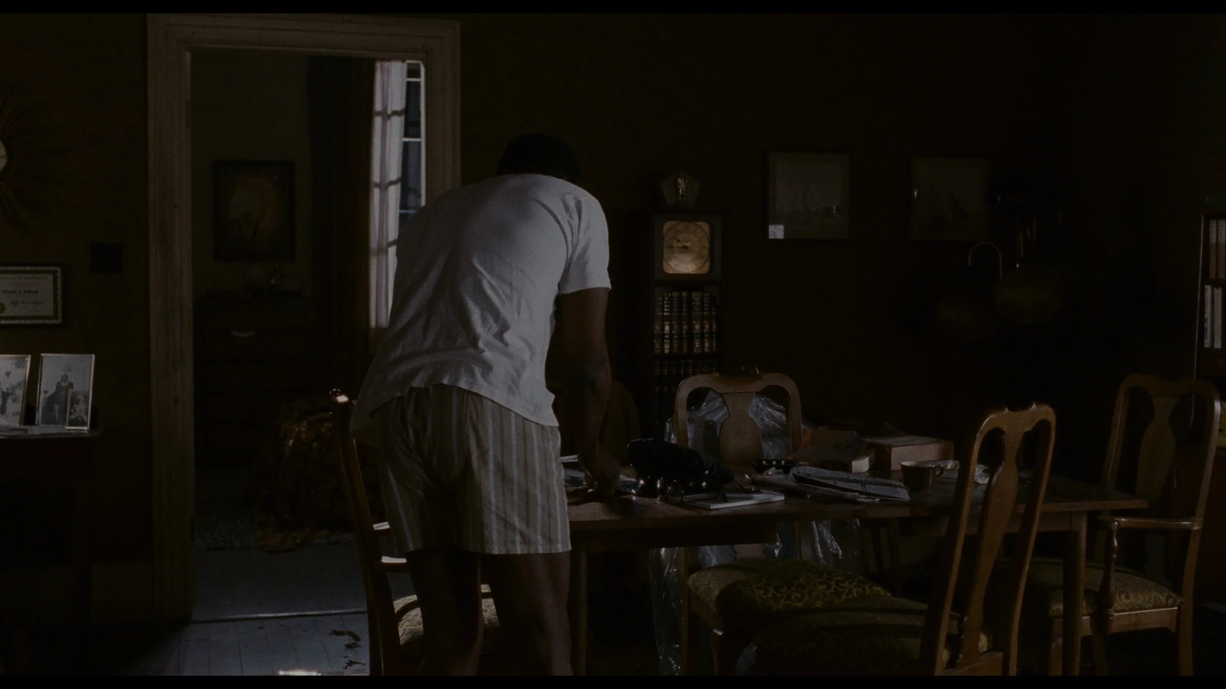 The Crow (Remastered)_t00.mkv_20260516_005225.592.jpg