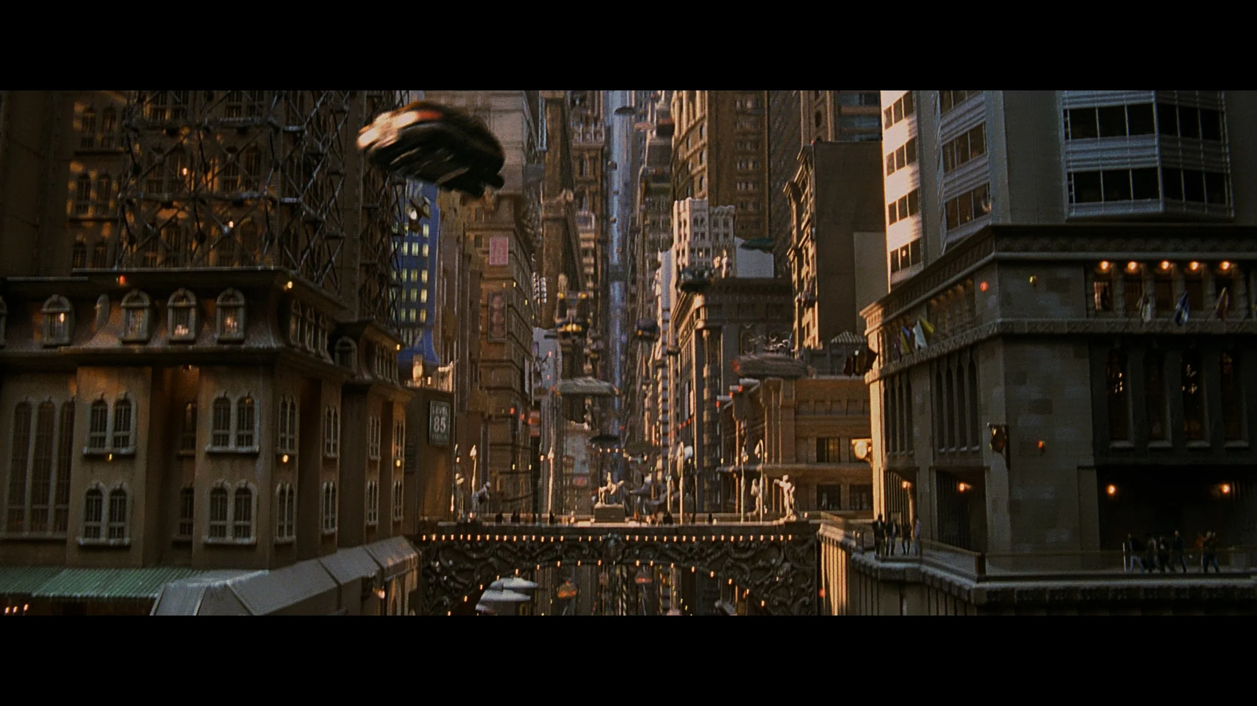 The Fifth Element - 4K UHD_t00.mkv_20260524_124100.790.jpg