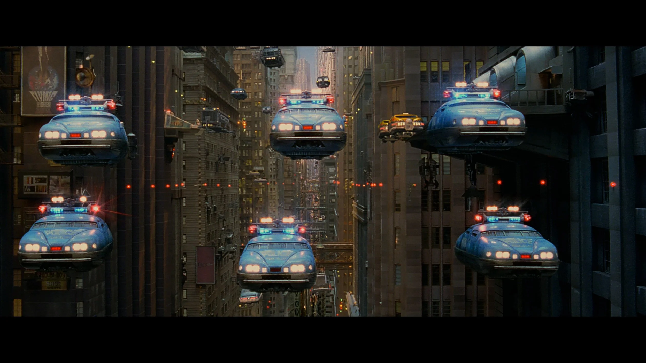The Fifth Element - 4K UHD_t00.mkv_20260524_151340.239.jpg