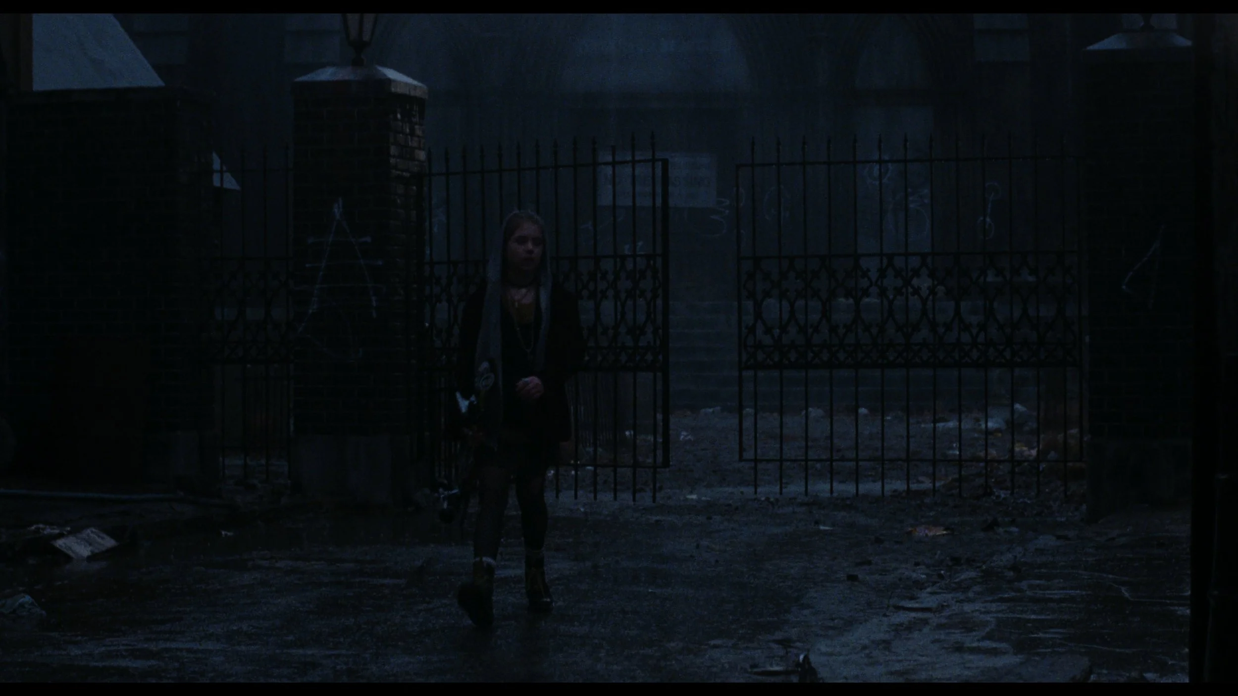 The Crow (Remastered)_t00.mkv_20260516_003602.212.jpg