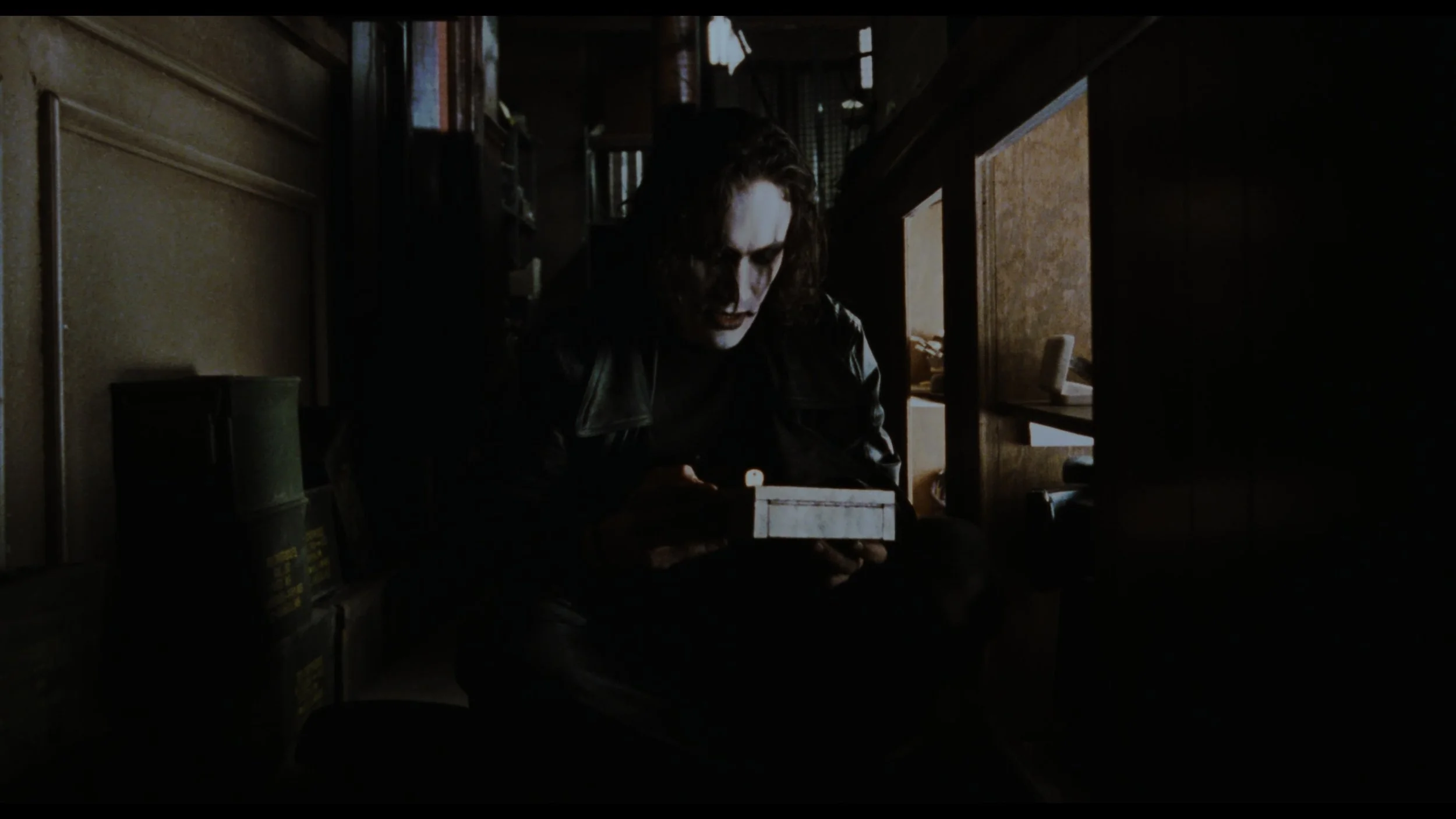 The Crow (Remastered)_t00.mkv_20260516_004703.293.jpg