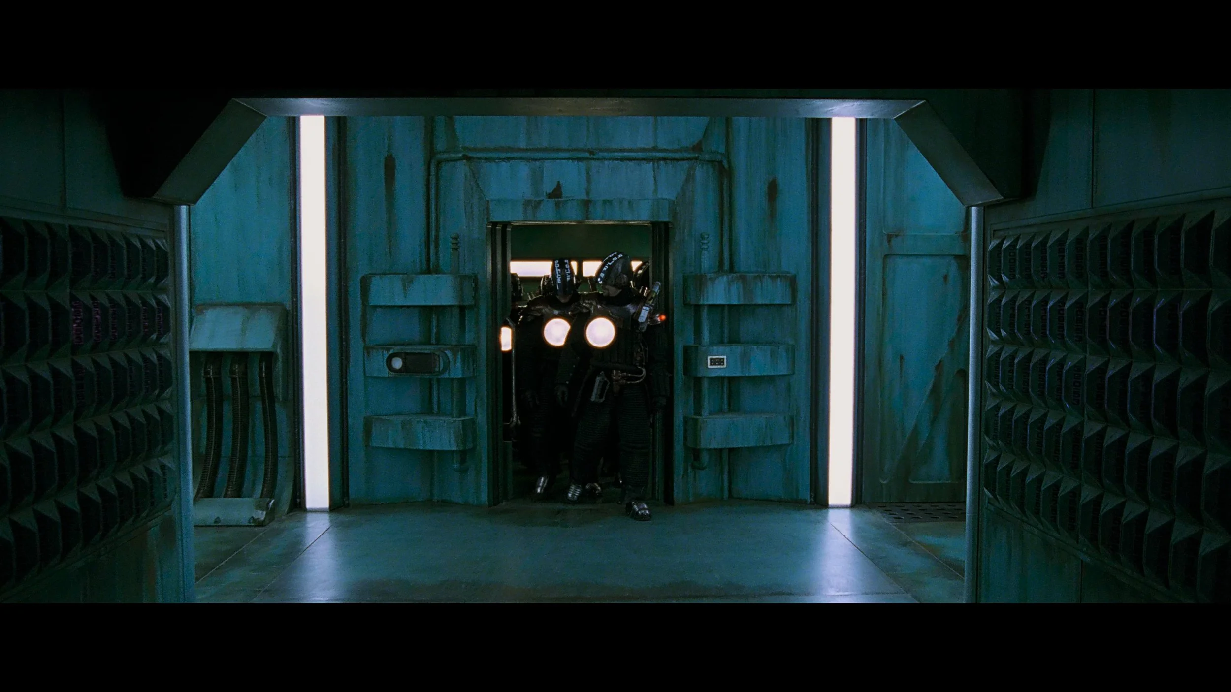 The Fifth Element - 4K UHD_t00.mkv_20260524_152436.915.jpg