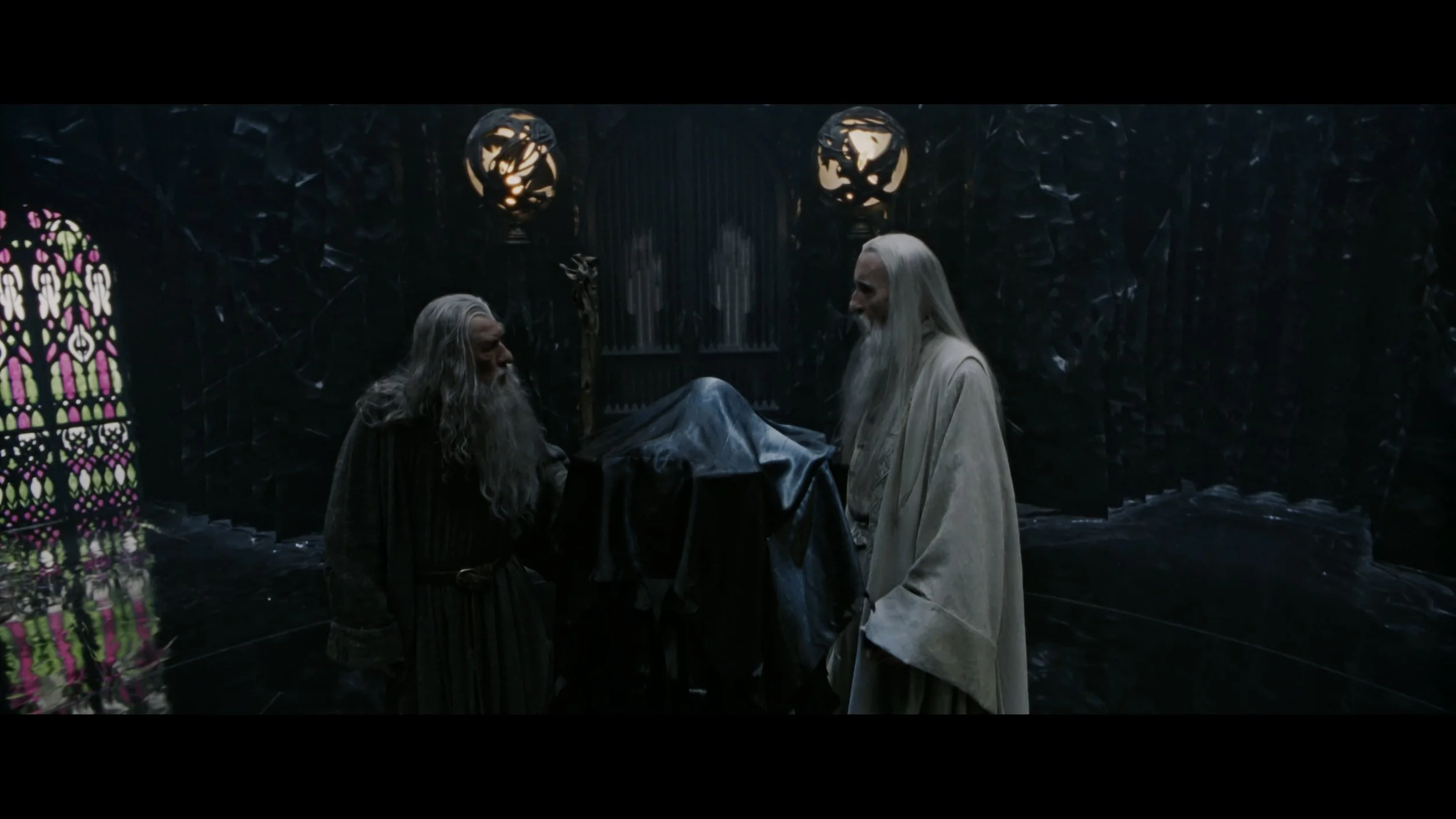The Lord of the Rings- The Fellowship of the Ring (EXT.) PT. 1_t05.mkv_20251212_203009.628.jpg