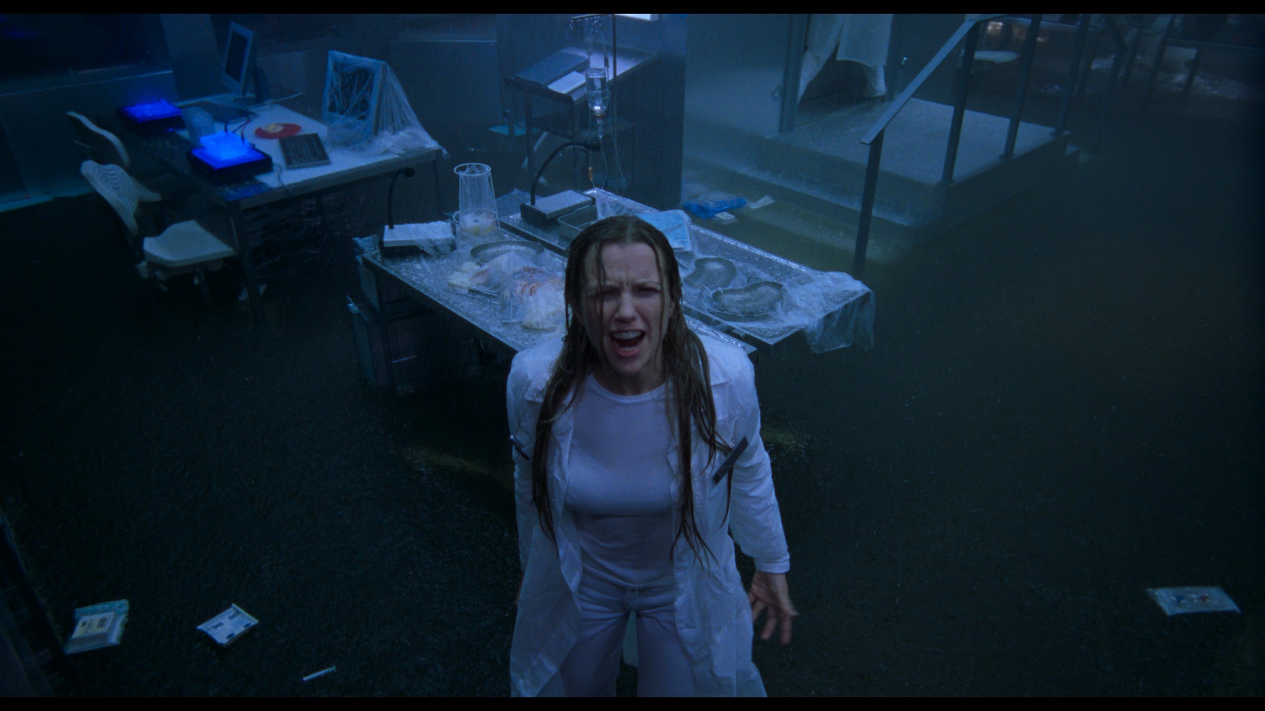 Resident Evil_t00.mkv_20260514_110921.549.jpg