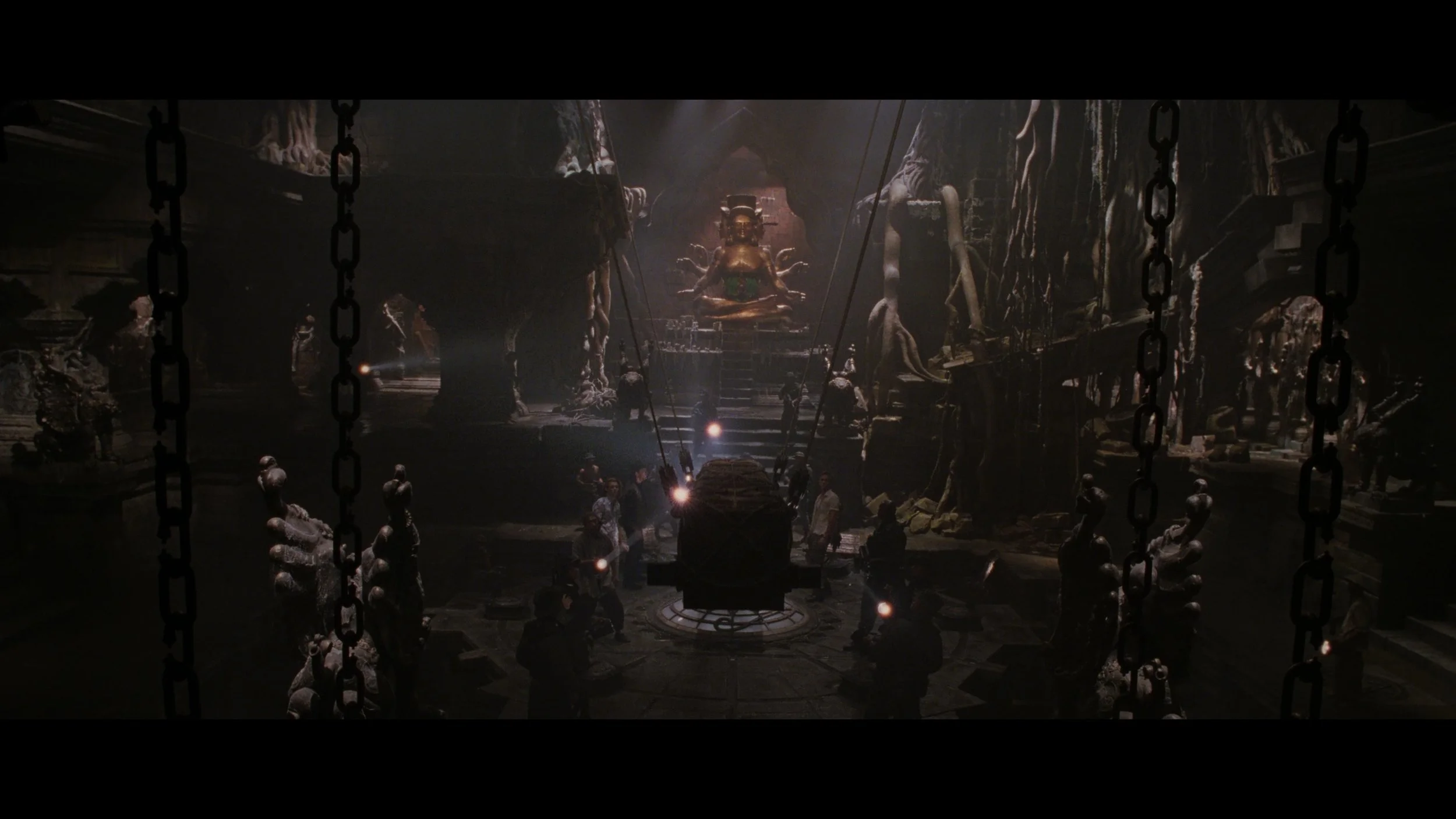 Lara Croft- Tomb Raider_t00.mkv_20260511_131034.641.jpg