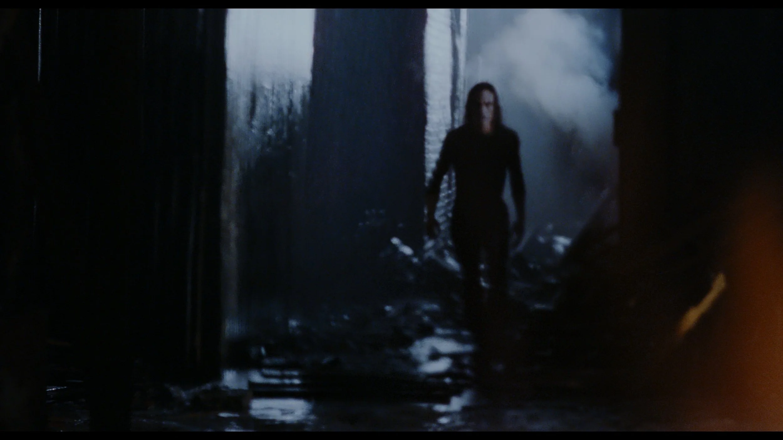The Crow (Remastered)_t00.mkv_20260516_004342.232.jpg
