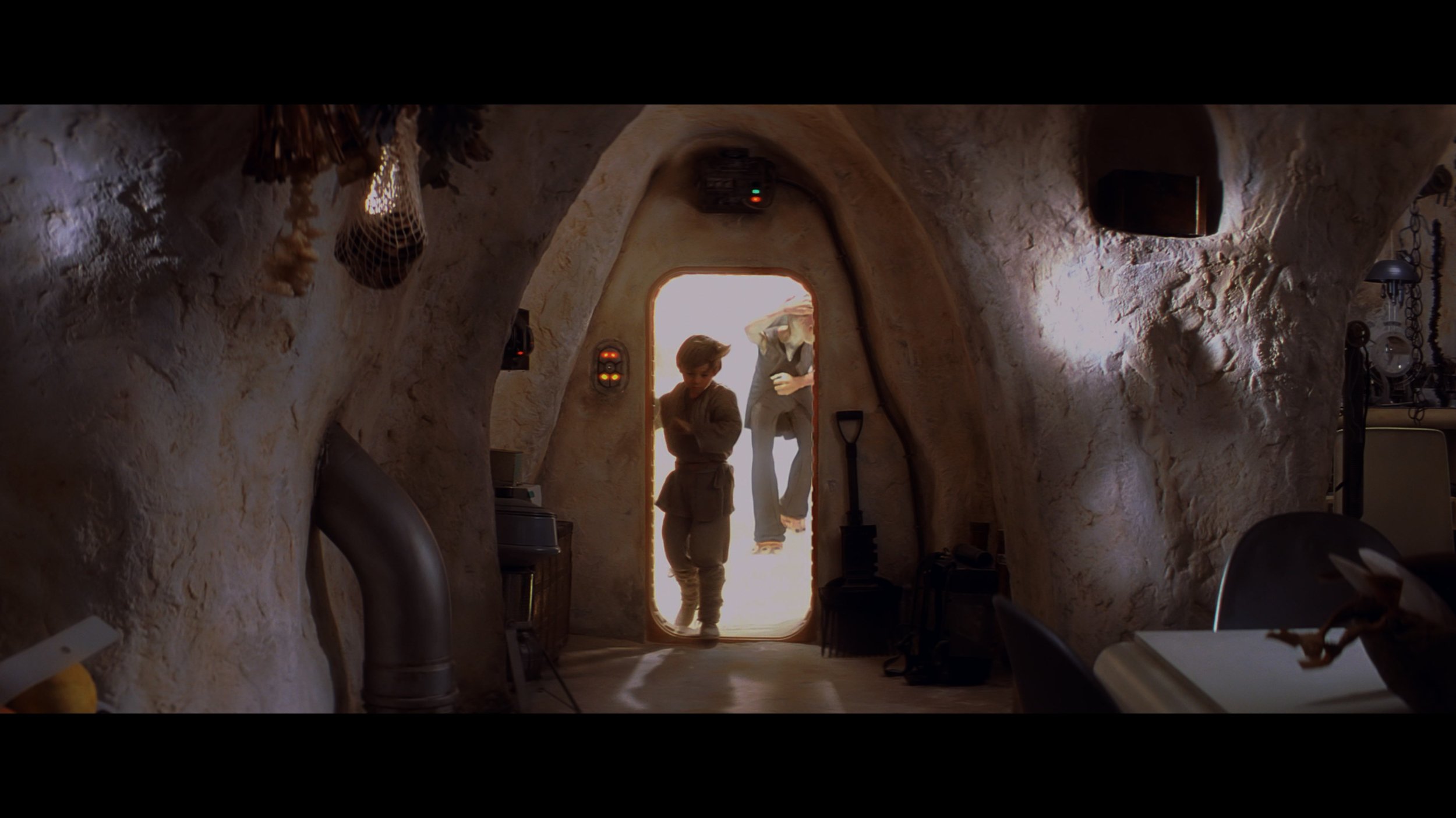 Star Wars- The Phantom Menace_t00.mkv_20260511_211915.642.jpg