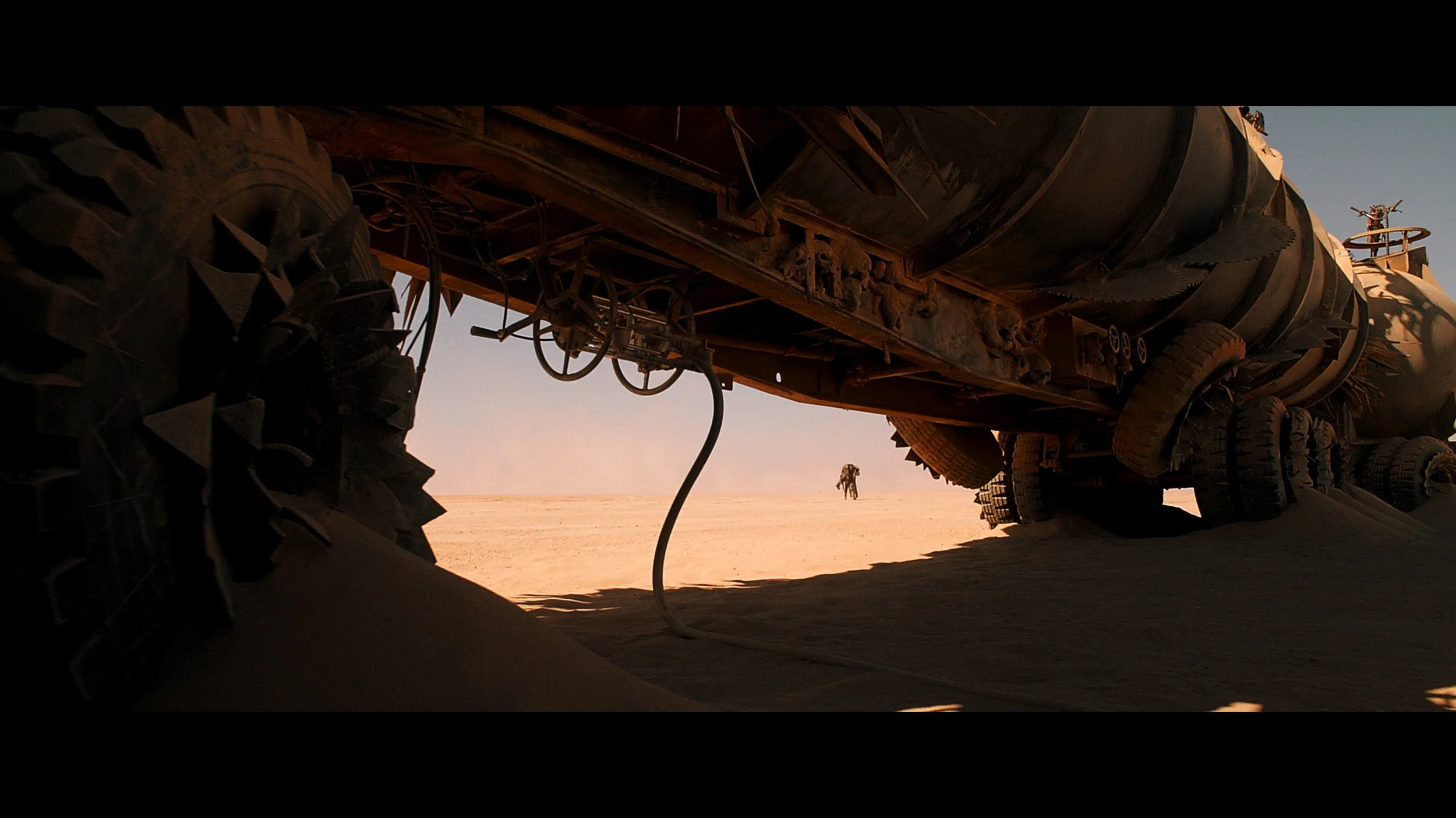 Mad Max- Fury Road_t02.mkv_20260526_112902.671.jpg