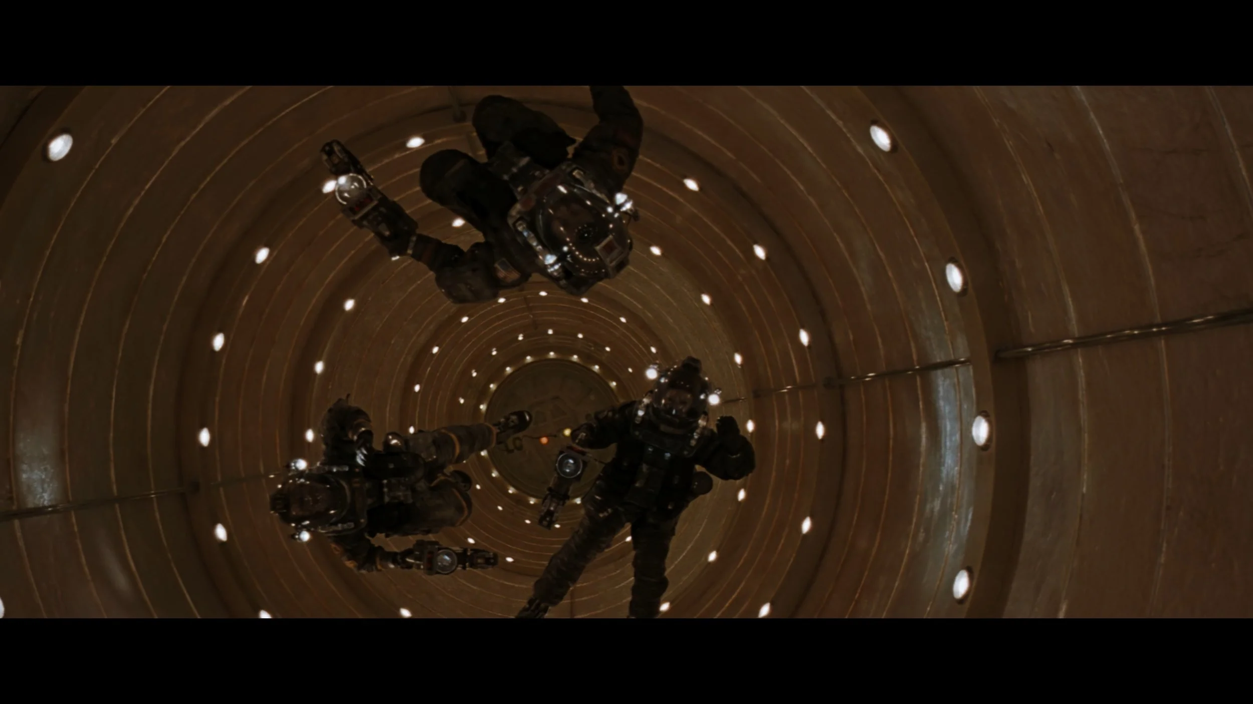 Event Horizon - Remastered_t00.mkv_20260526_101833.286.jpg