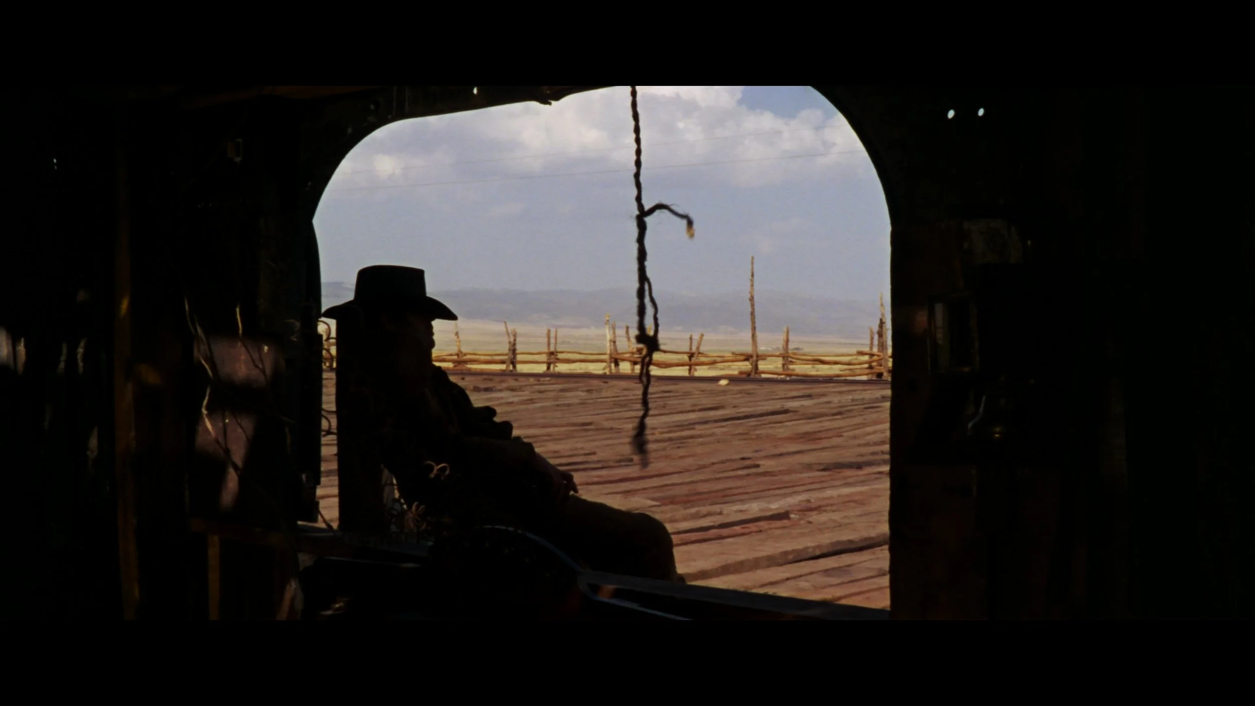 Once Upon a Time in the West_t00.mkv_20260903_172332.249.jpg
