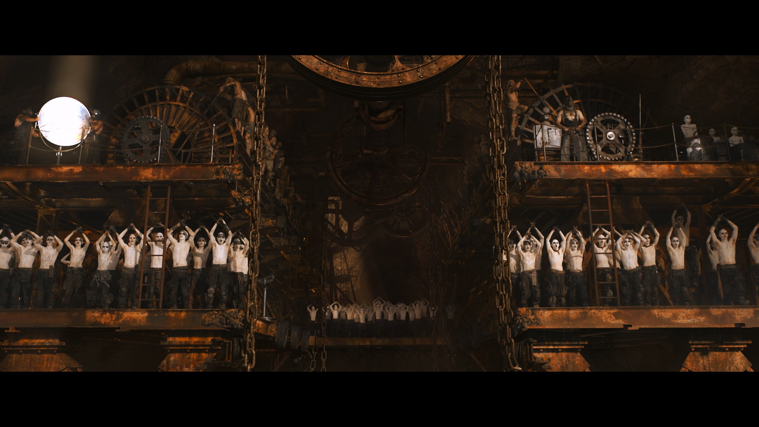 Mad Max- Fury Road_t02.mkv_20260526_111540.423.jpg