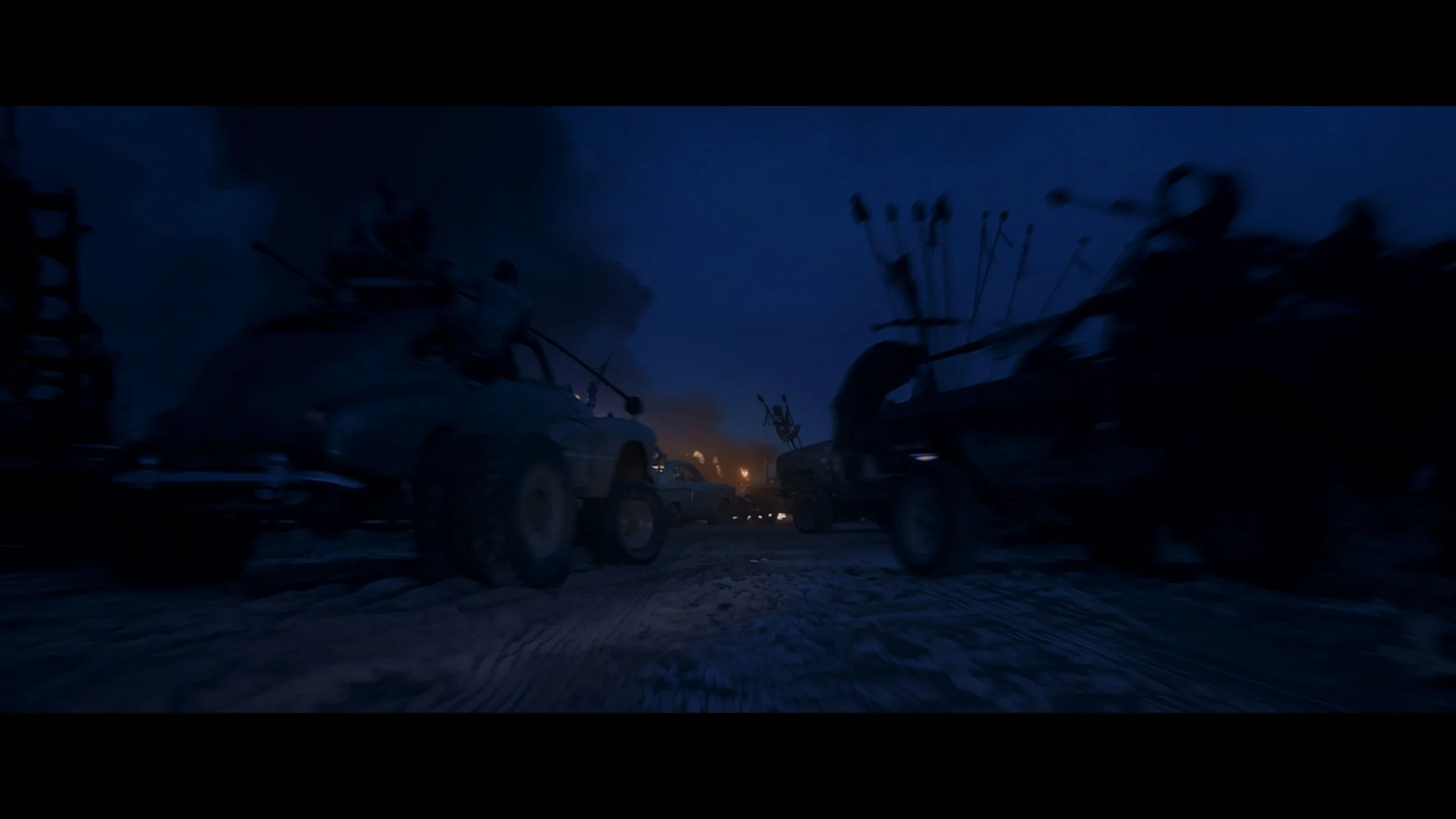 Mad Max- Fury Road_t02.mkv_20260526_113506.971.jpg