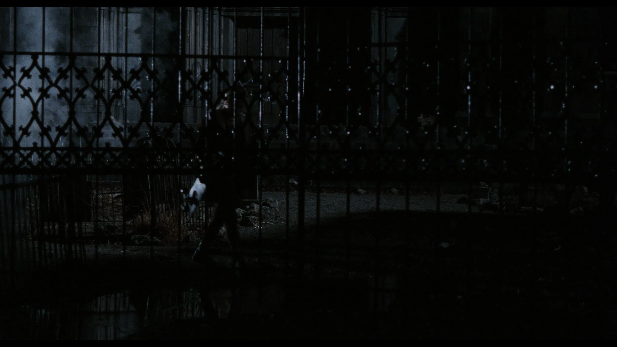 The Crow (Remastered)_t00.mkv_20260516_010059.187.jpg