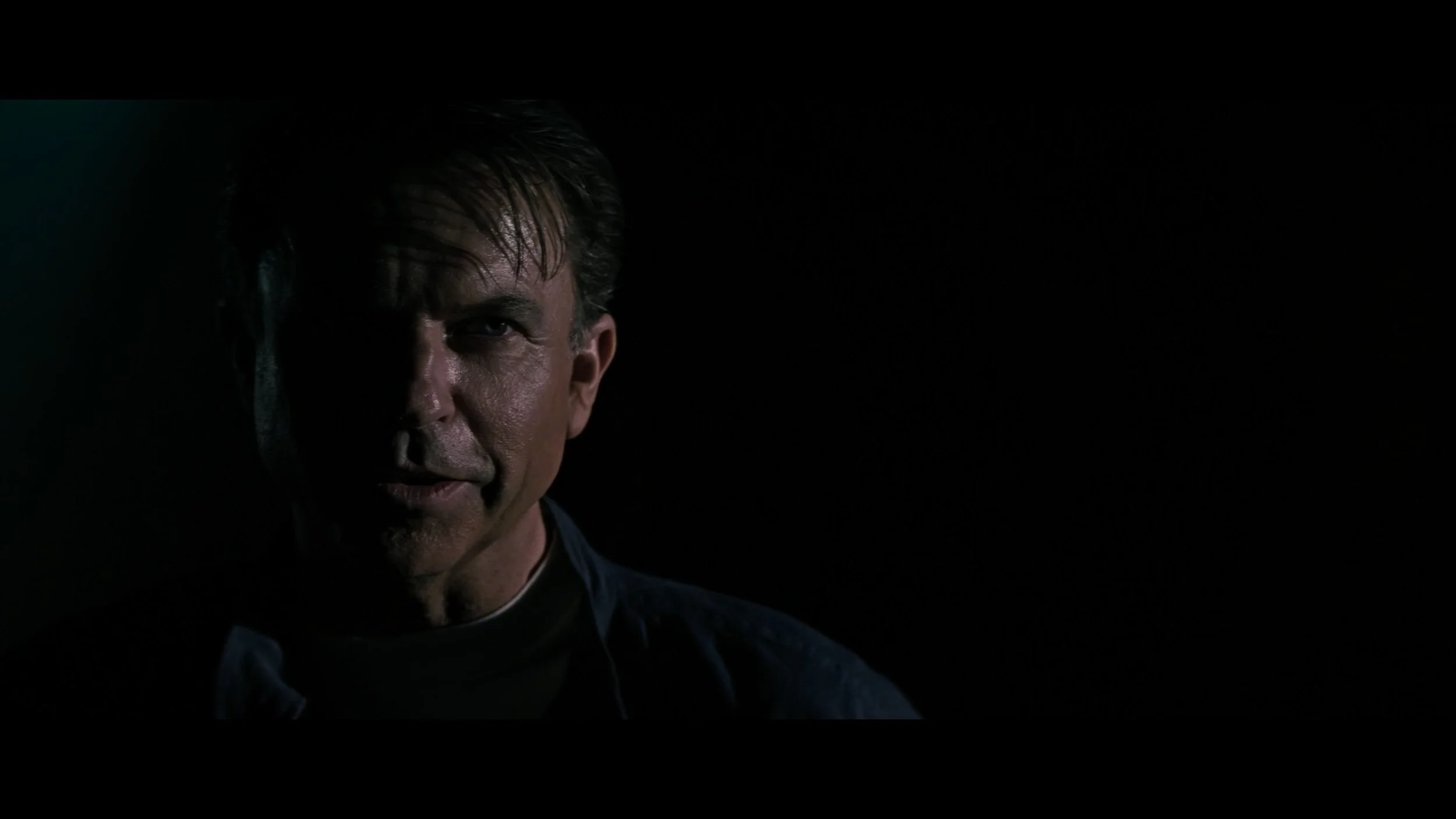 Event Horizon - Remastered_t00.mkv_20260526_103608.249.jpg