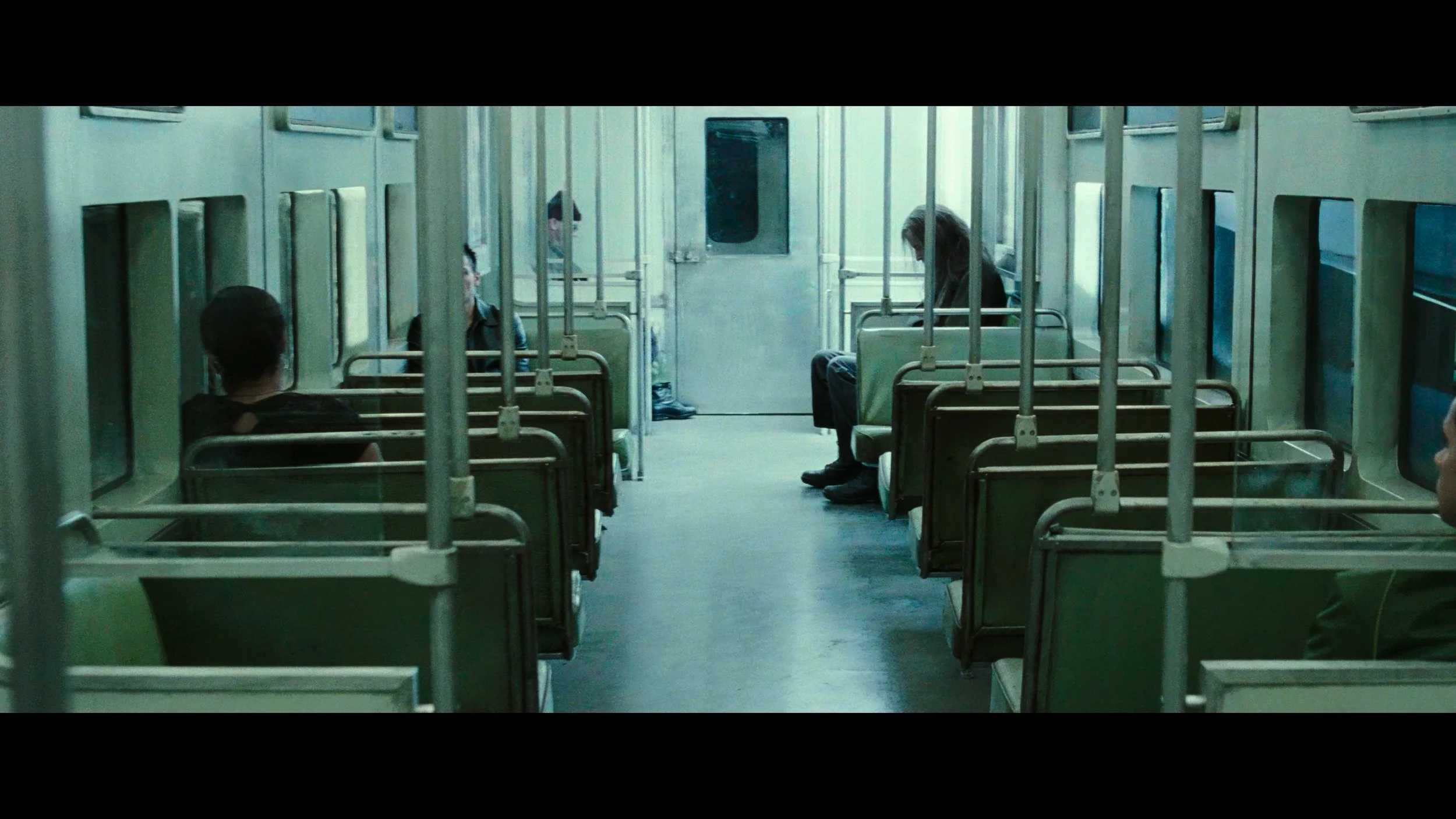 The Matrix Revolutions_t04.mkv_20260408_002731.968.jpg