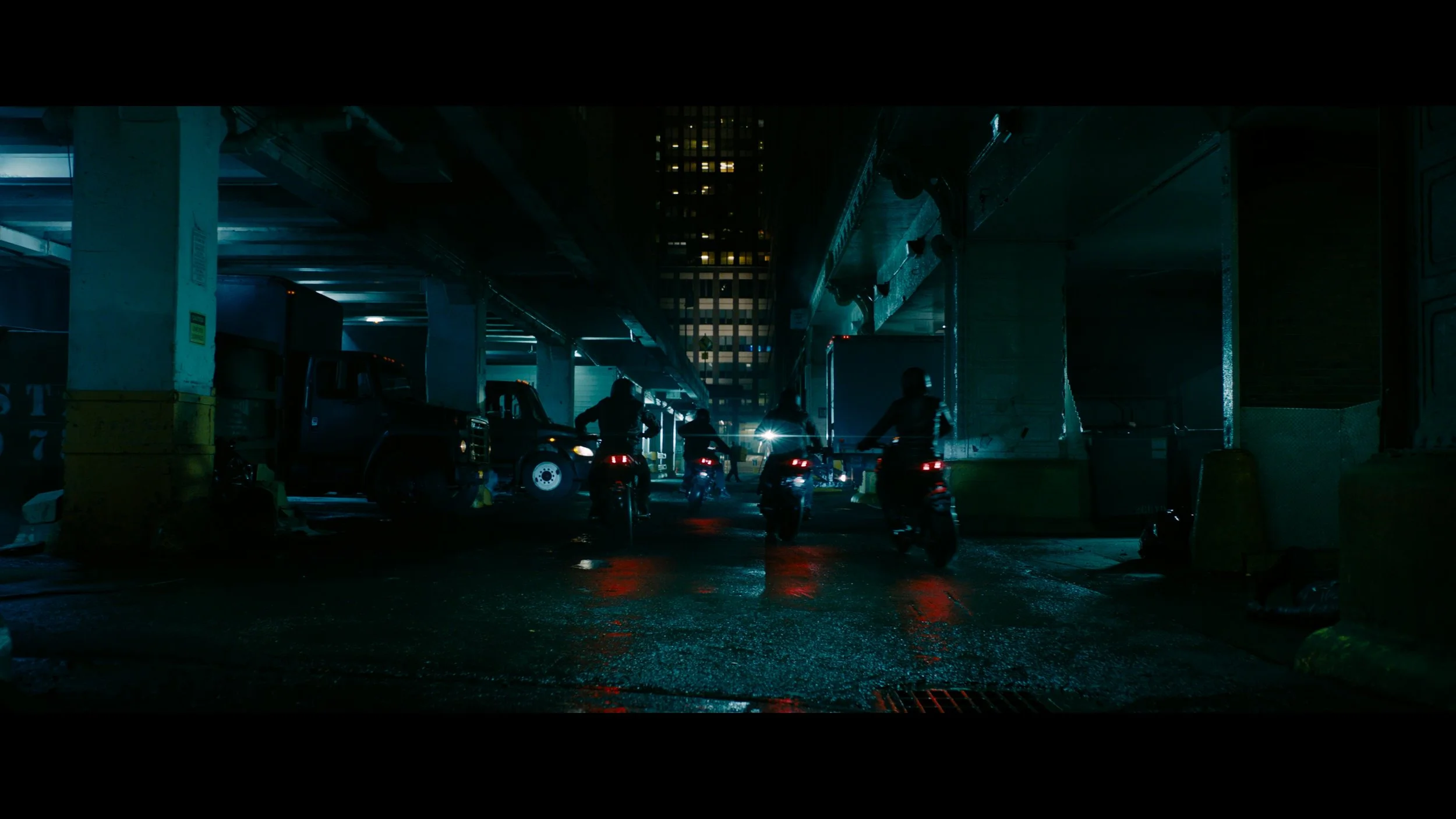 John Wick 3- Parabellum_t00.mkv_20260523_003055.229.jpg