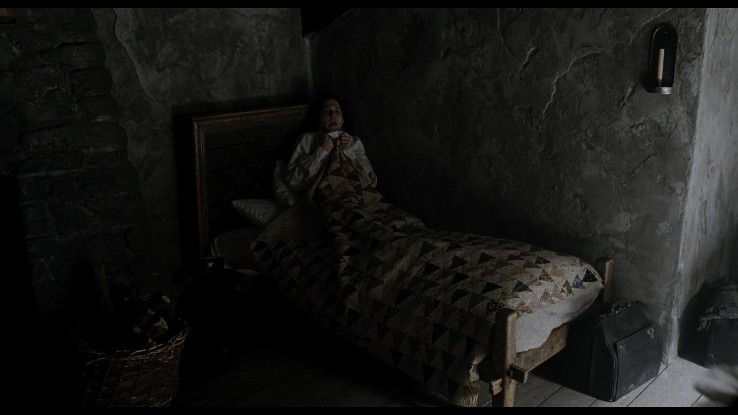 Sleepy Hollow (Remastered)_t00.mkv_20260513_220003.762.jpg