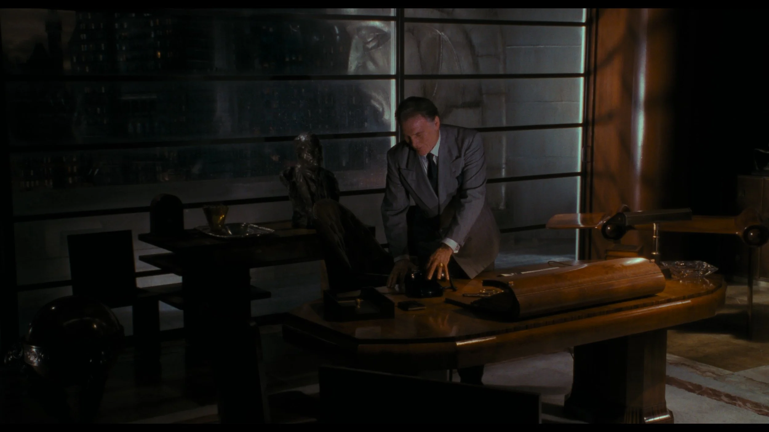 Batman_t01.mkv_20260526_000516.369.jpg