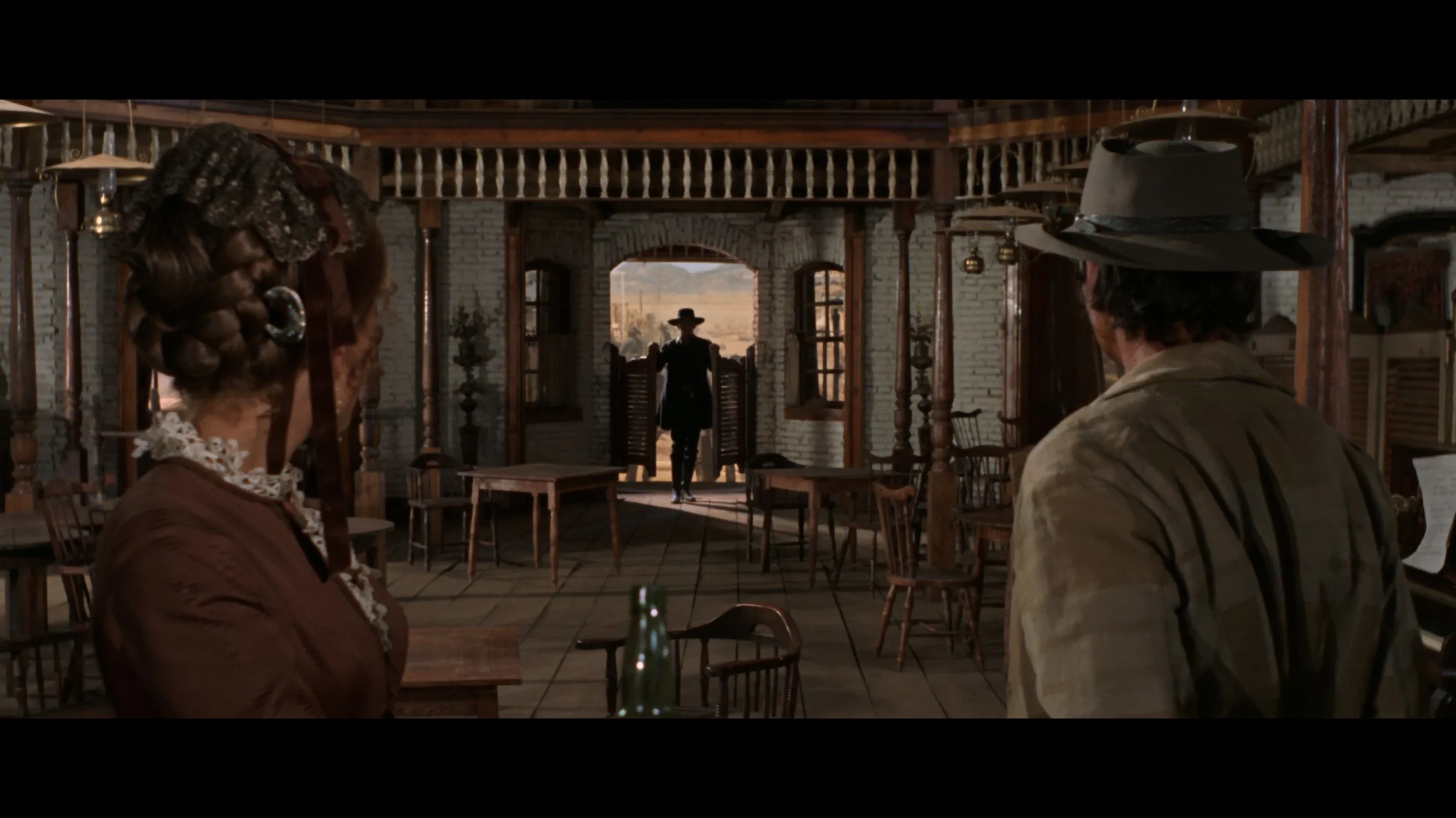 Once Upon a Time in the West_t00.mkv_20260903_174246.184.jpg