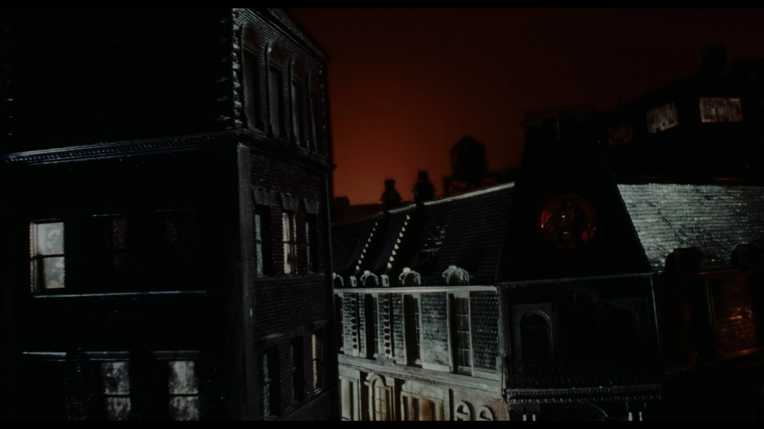 The Crow (Remastered)_t00.mkv_20260516_003343.955.jpg