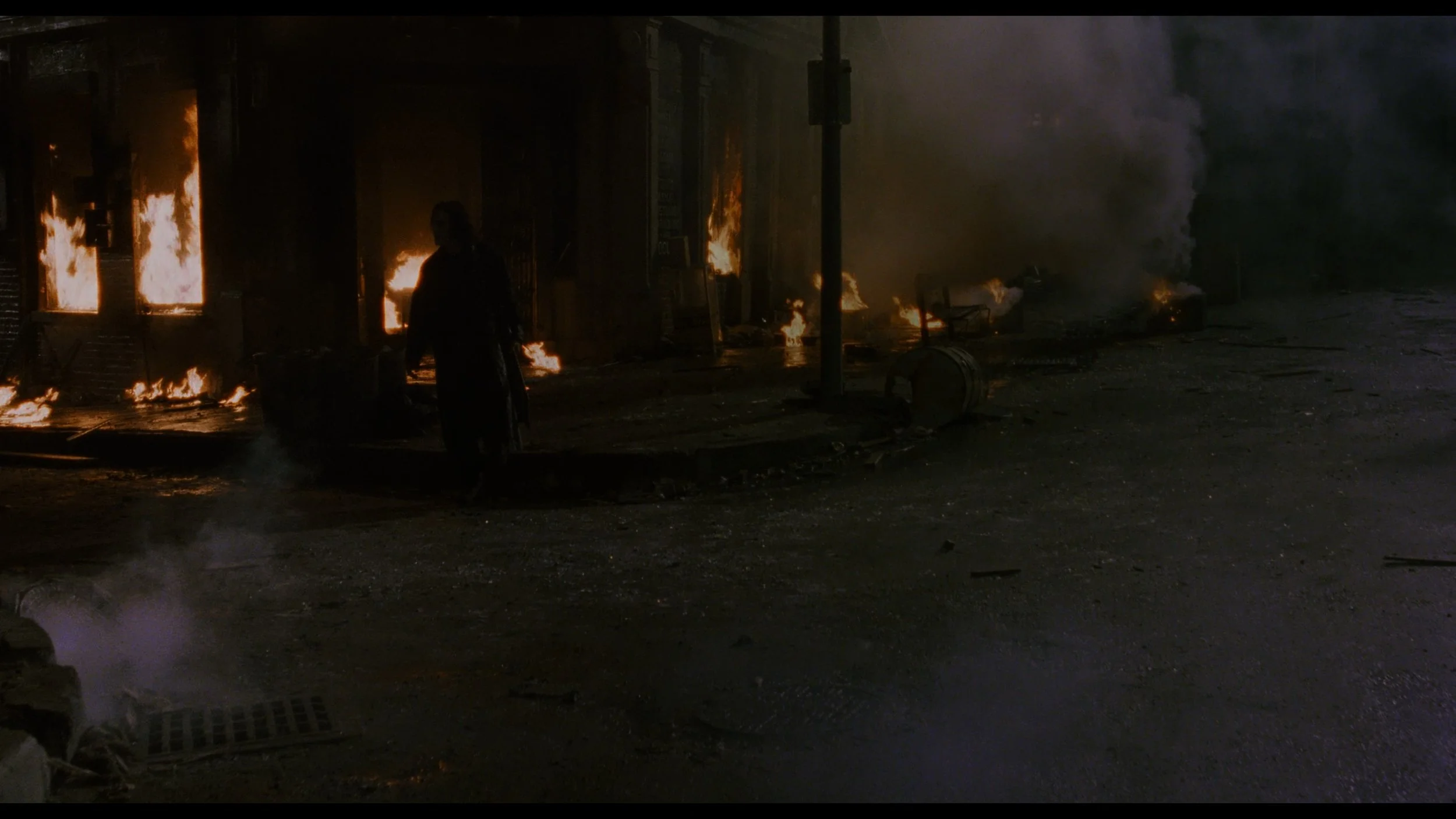 The Crow (Remastered)_t00.mkv_20260516_004820.340.jpg