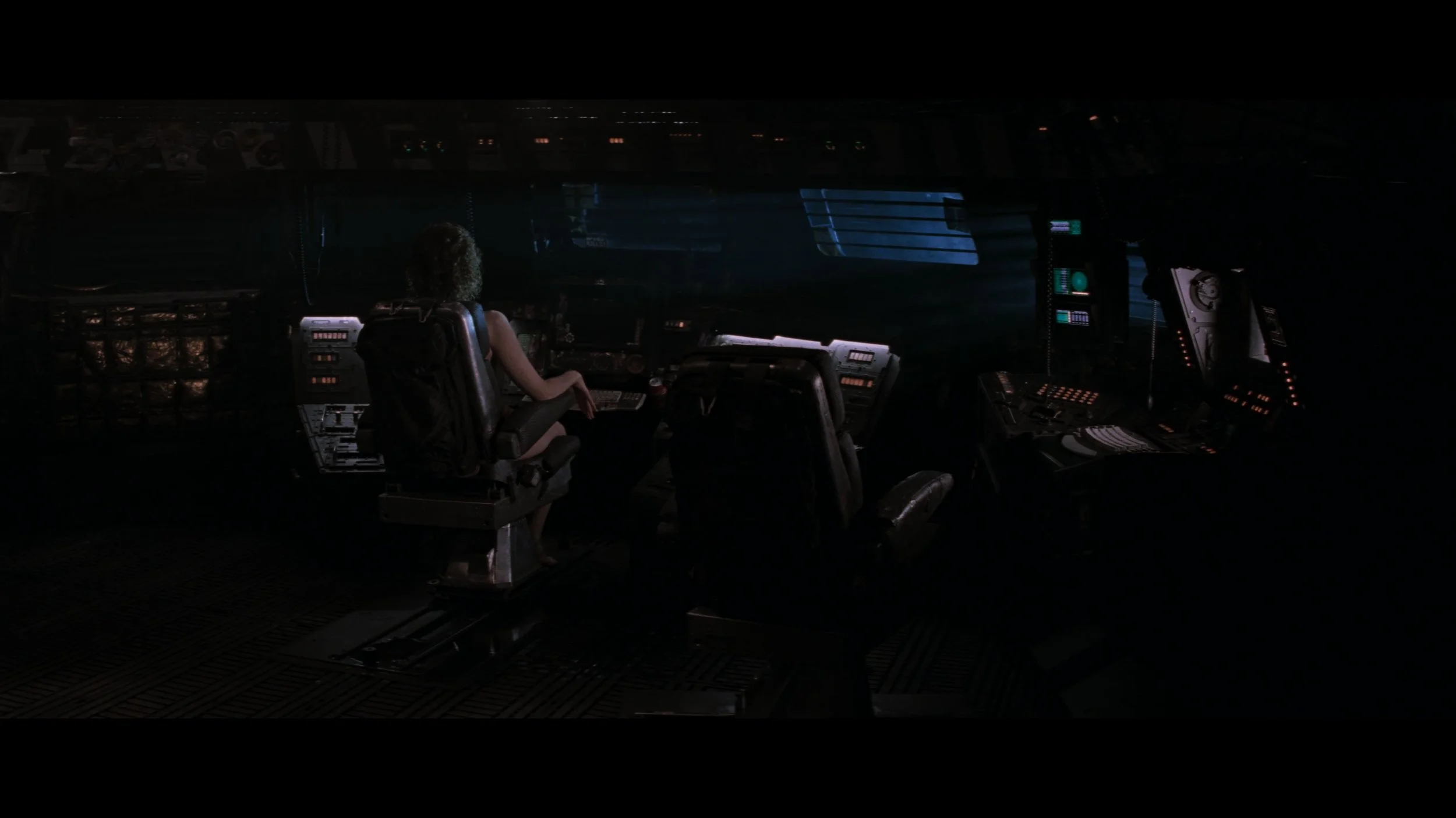 Event Horizon - Remastered_t00.mkv_20260526_101619.482.jpg