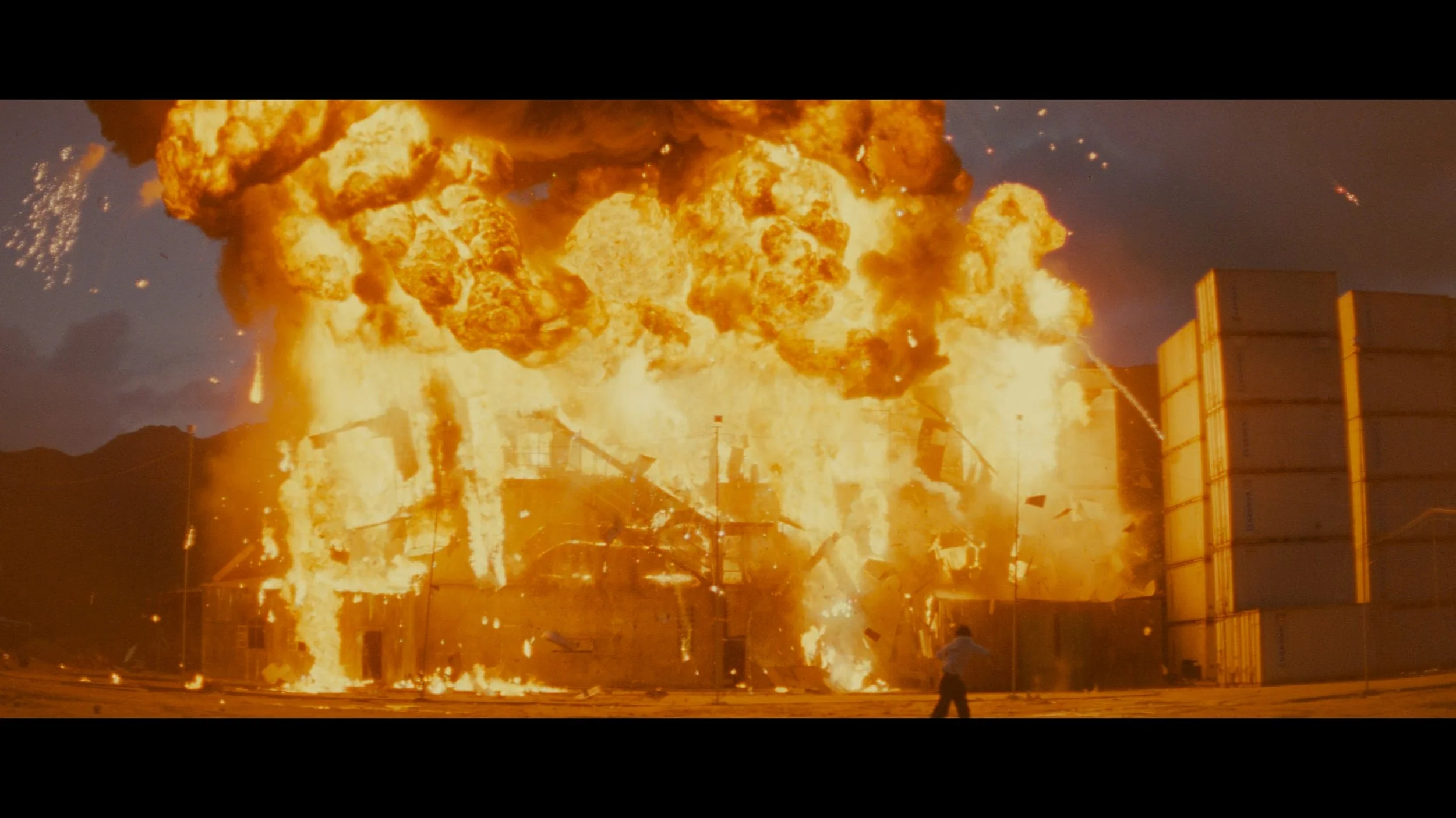  1980s, Explosion 