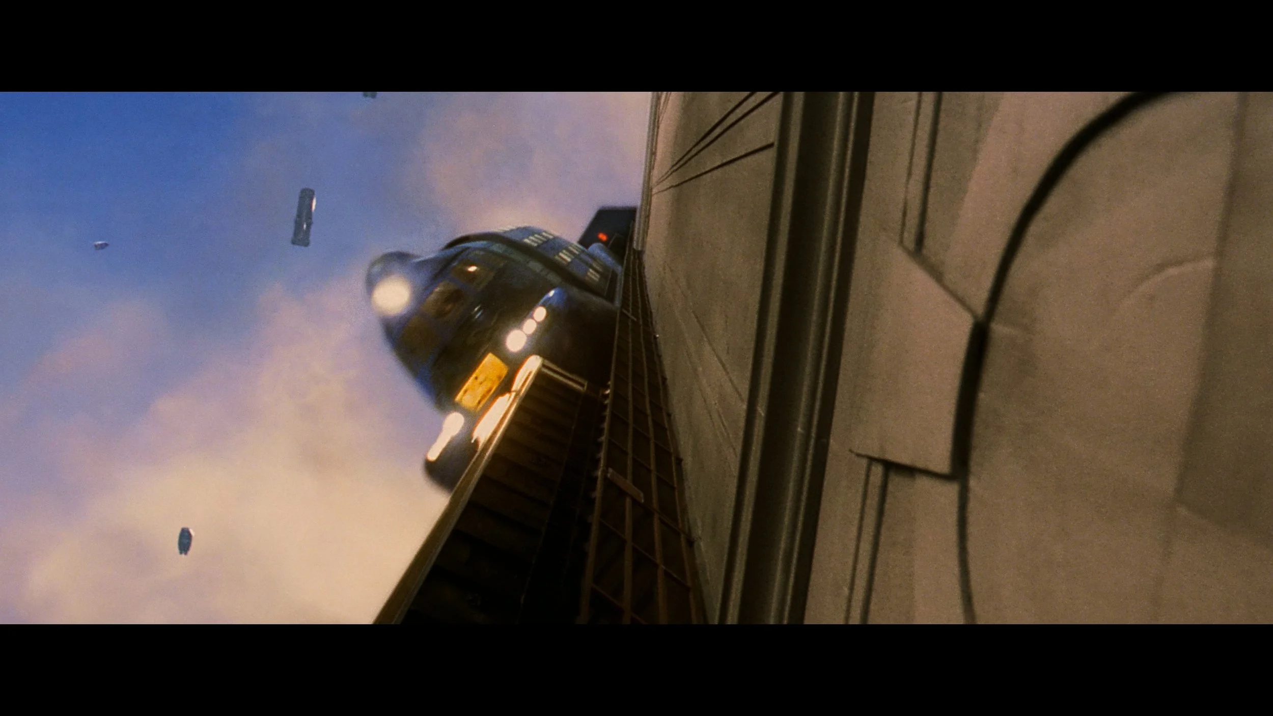 The Fifth Element - 4K UHD_t00.mkv_20260524_124125.875.jpg