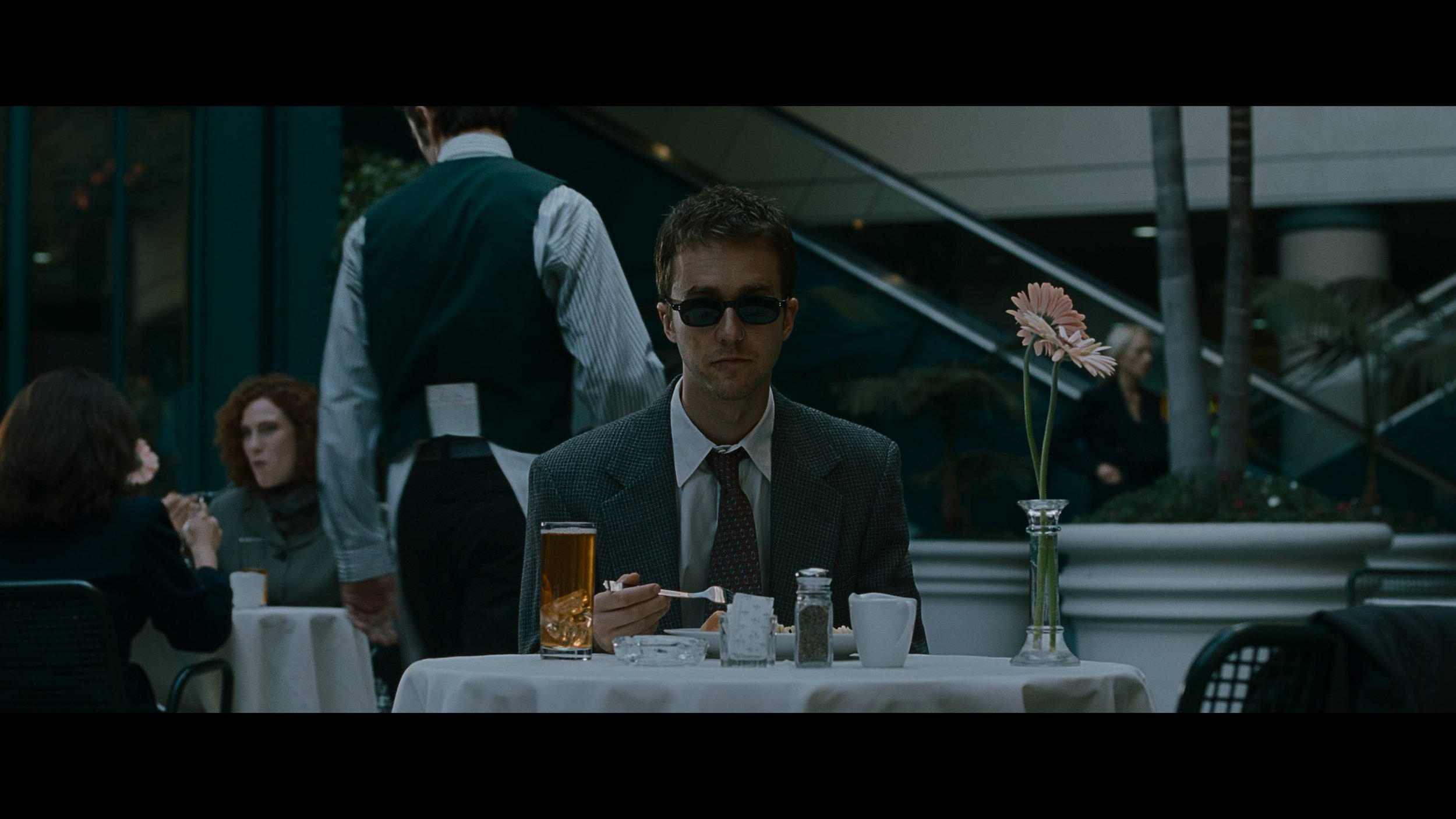 Fight Club_t00.mkv_20260904_185719.219.jpg