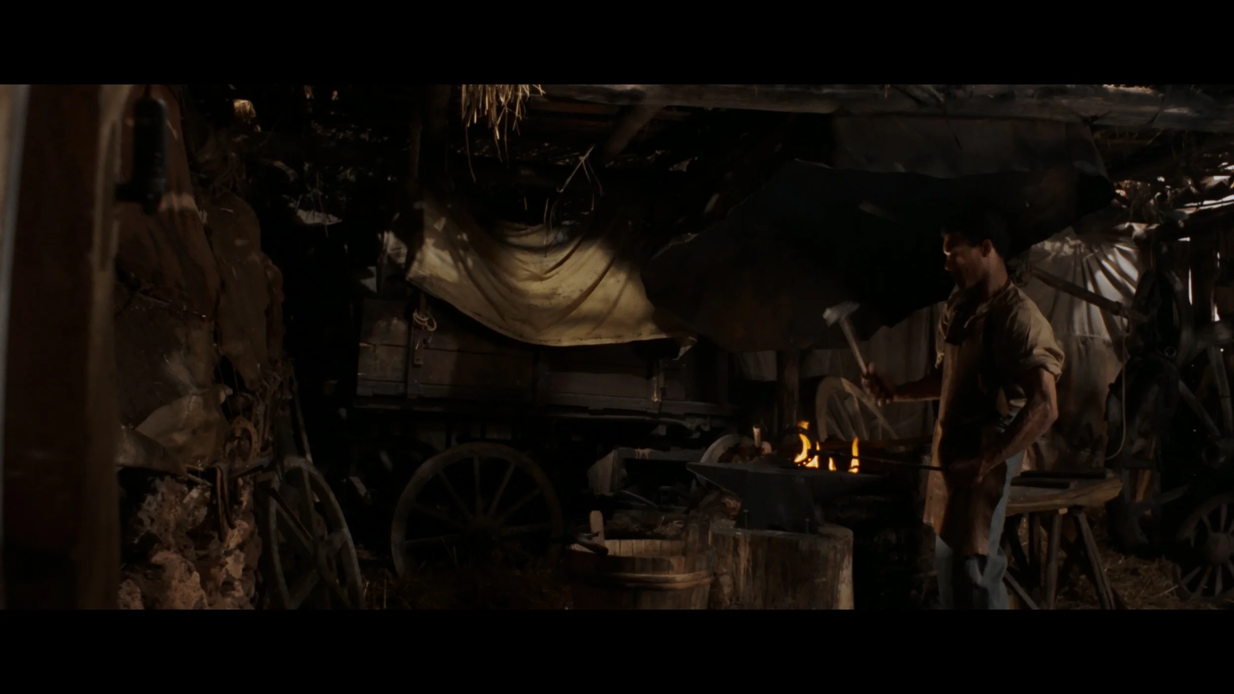 Once Upon a Time in the West_t00.mkv_20260903_173233.922.jpg