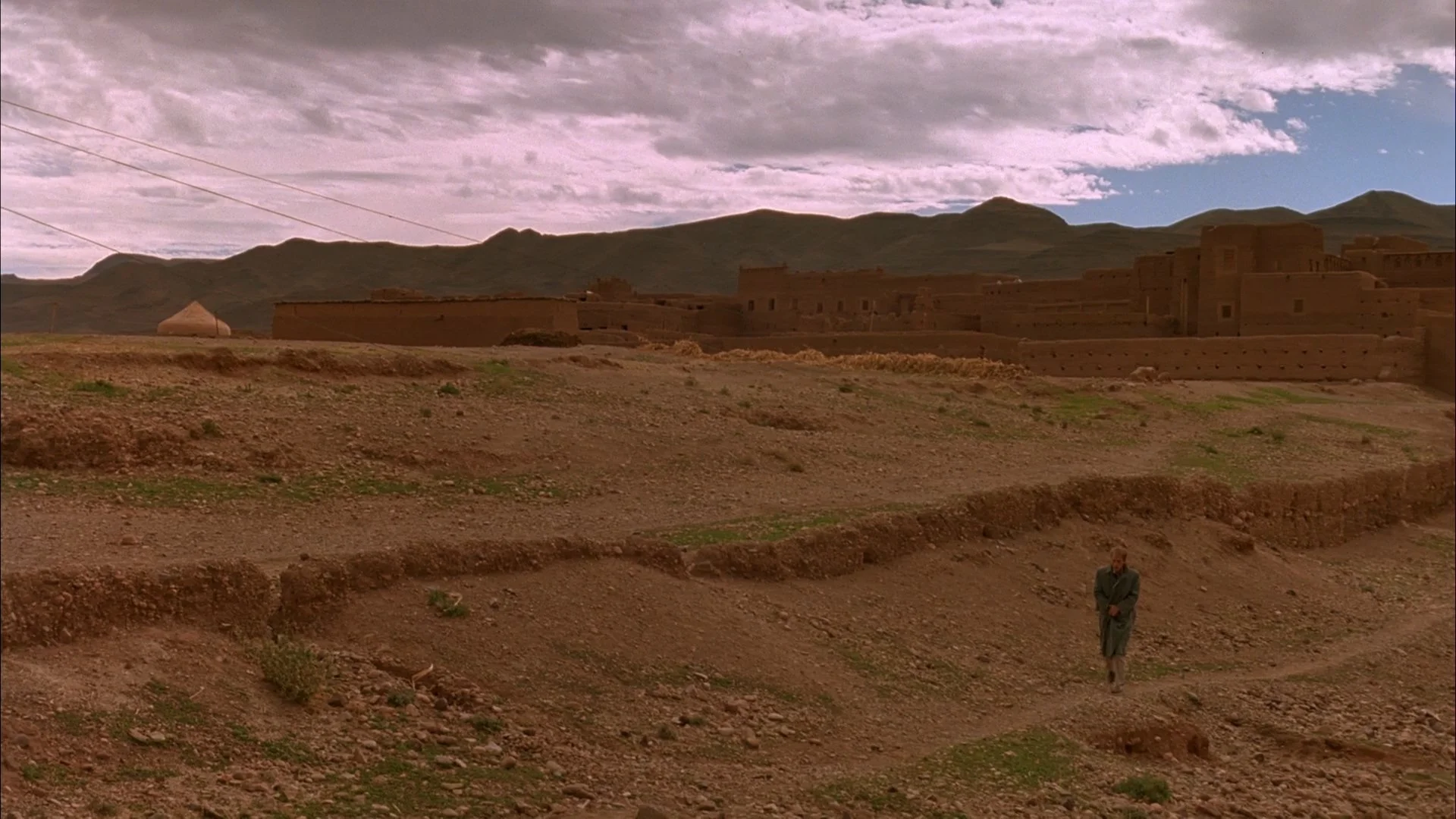 THE SHELTERING SKY_t04.mkv_20260614_193459.017.jpg