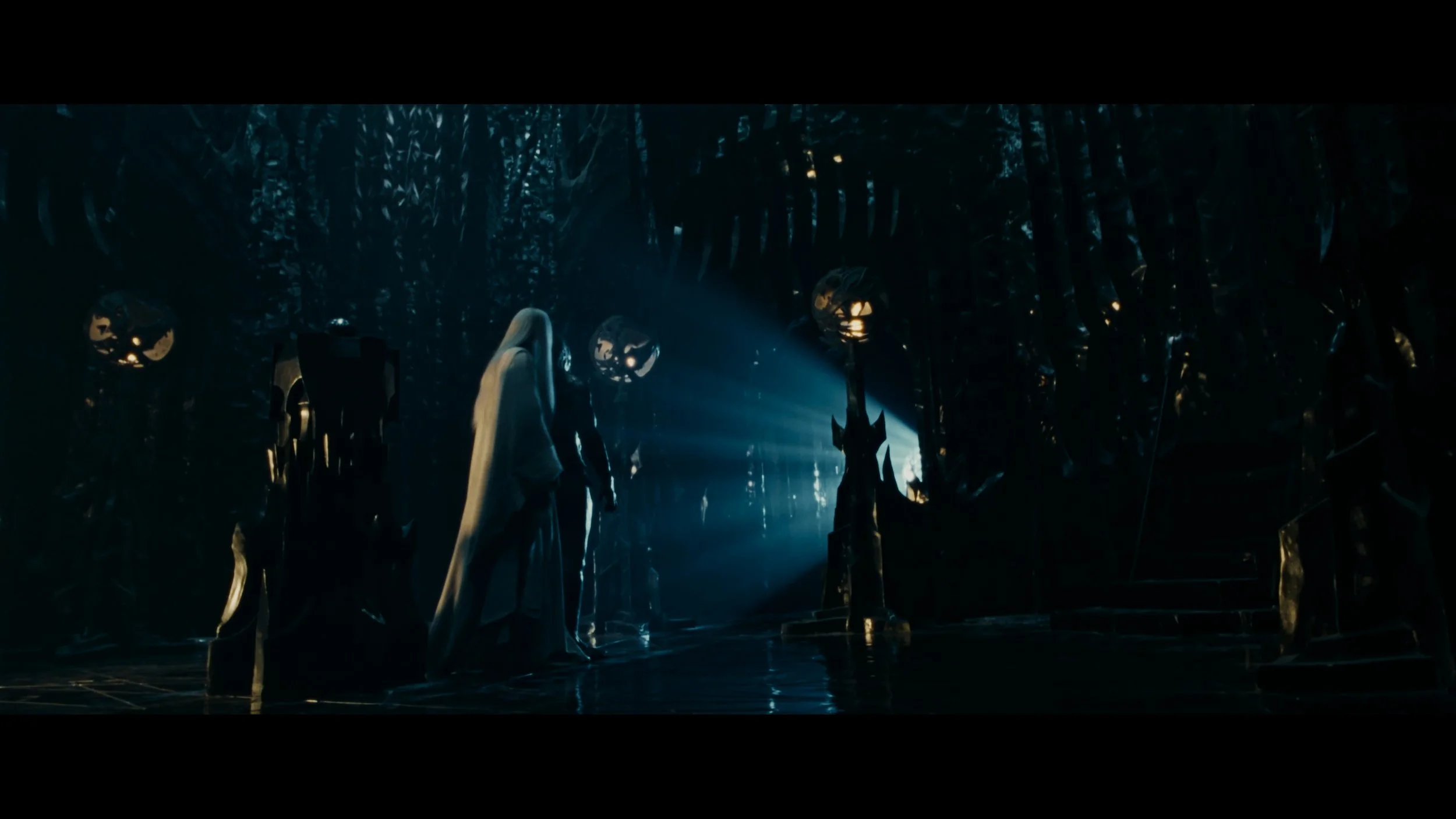 The Lord of the Rings- The Fellowship of the Ring (EXT.) PT. 2-SEG FPL_MainFeature_t02.mkv_20260308_101134.028.jpg