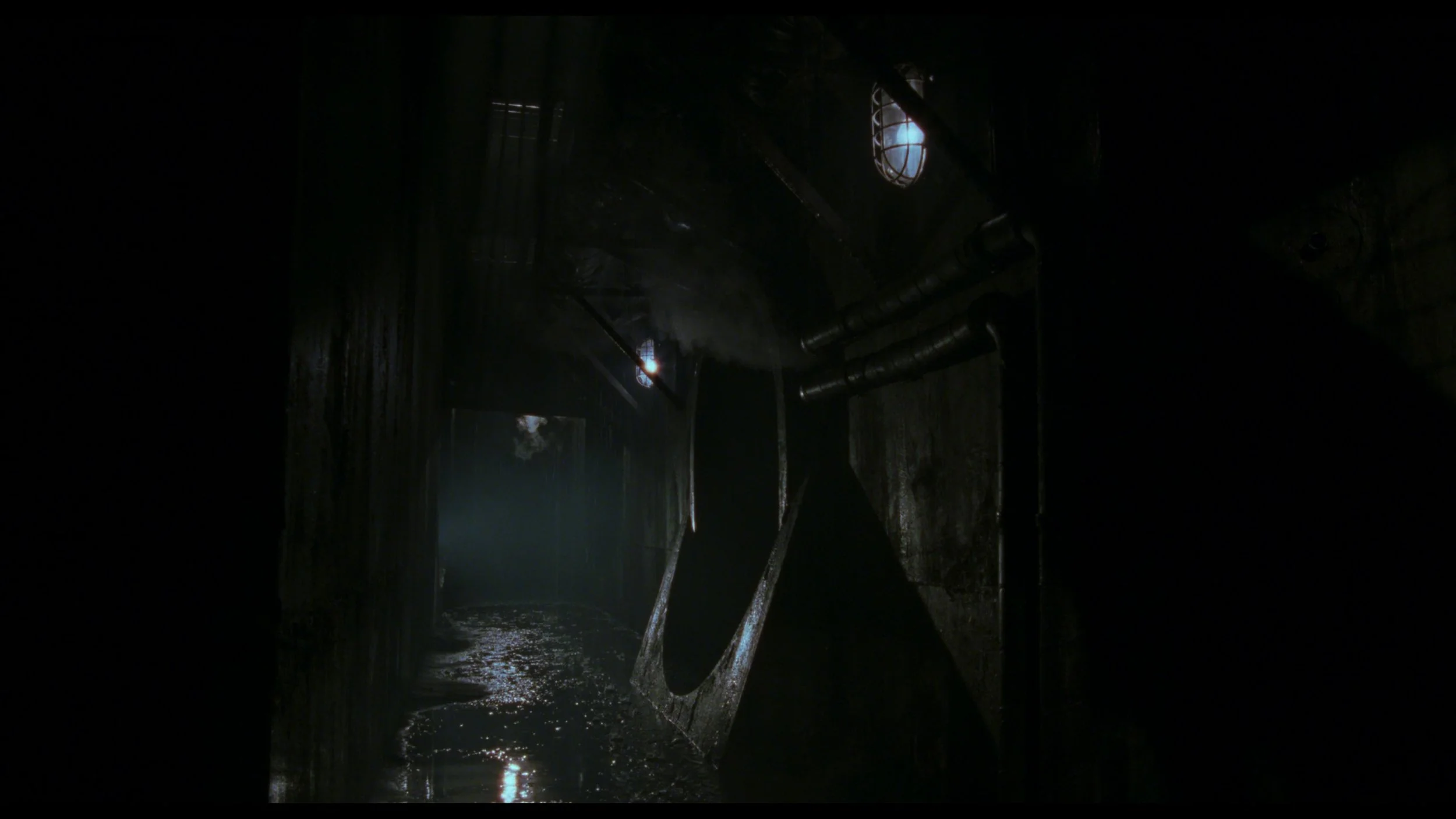 Resident Evil_t00.mkv_20260514_132036.617.jpg