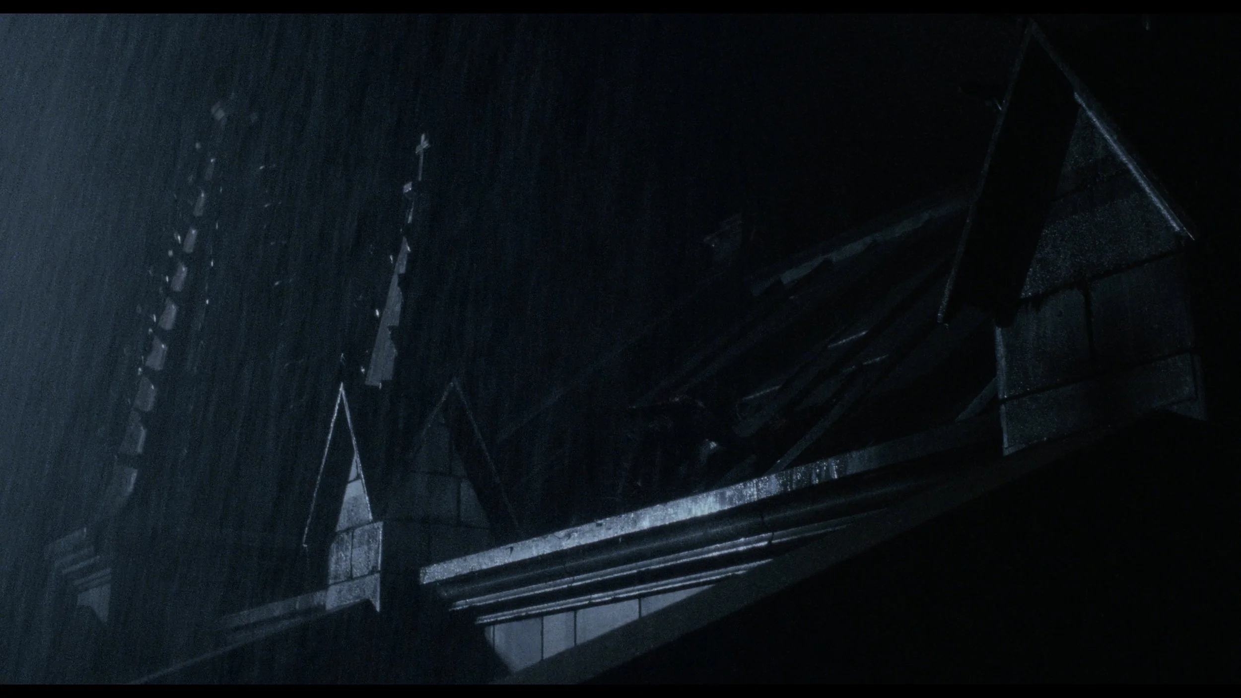 The Crow (Remastered)_t00.mkv_20260516_010421.466.jpg