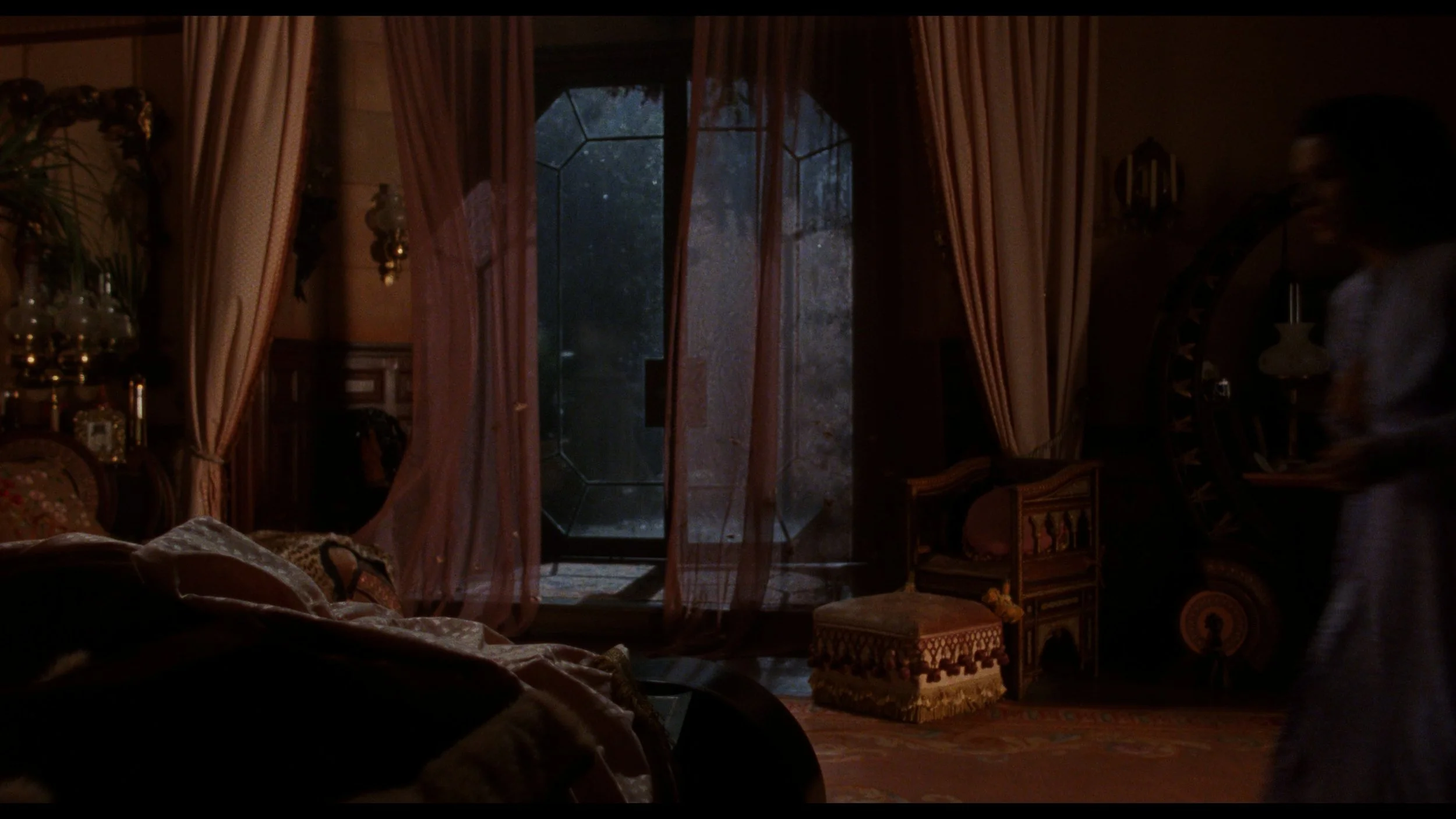 Bram Stoker's Dracula_t01.mkv_20260515_142419.660.jpg