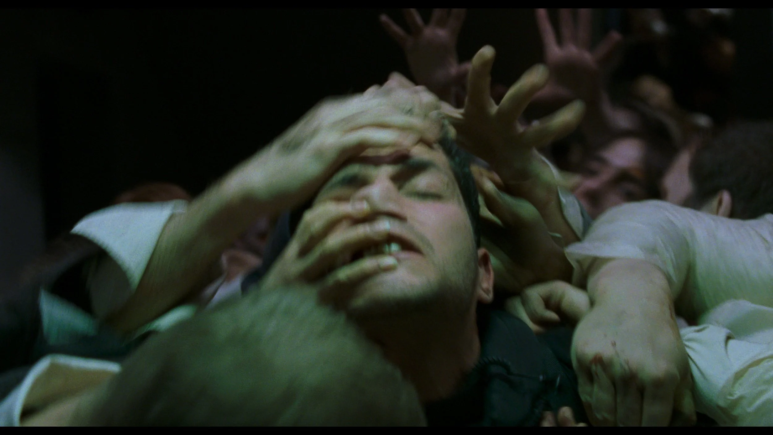 Resident Evil_t00.mkv_20260514_131515.869.jpg