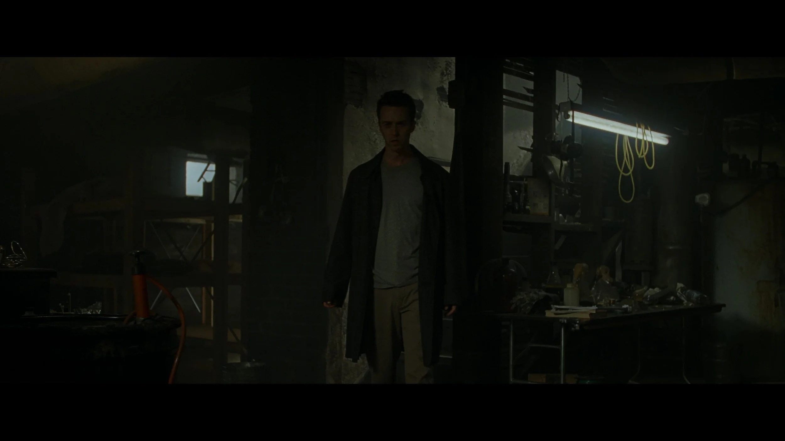 Fight Club_t00.mkv_20260905_171944.483.jpg