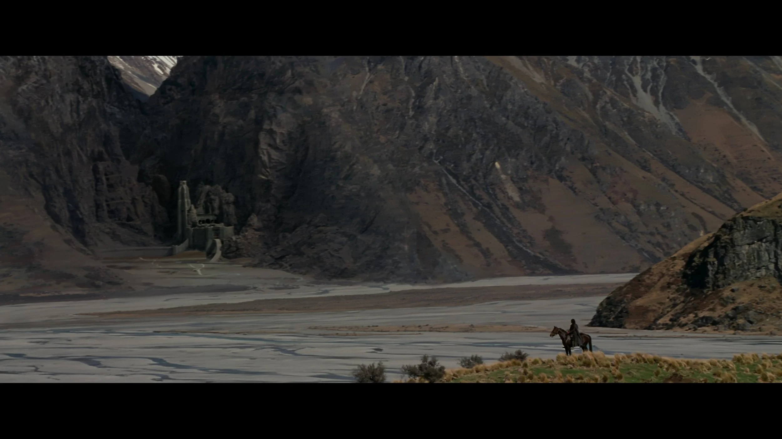 The Lord of the Rings- The Two Towers (EXT.) PT. 2-SEG FPL_MainFeature_t03.mkv_20260308_195558.934.jpg