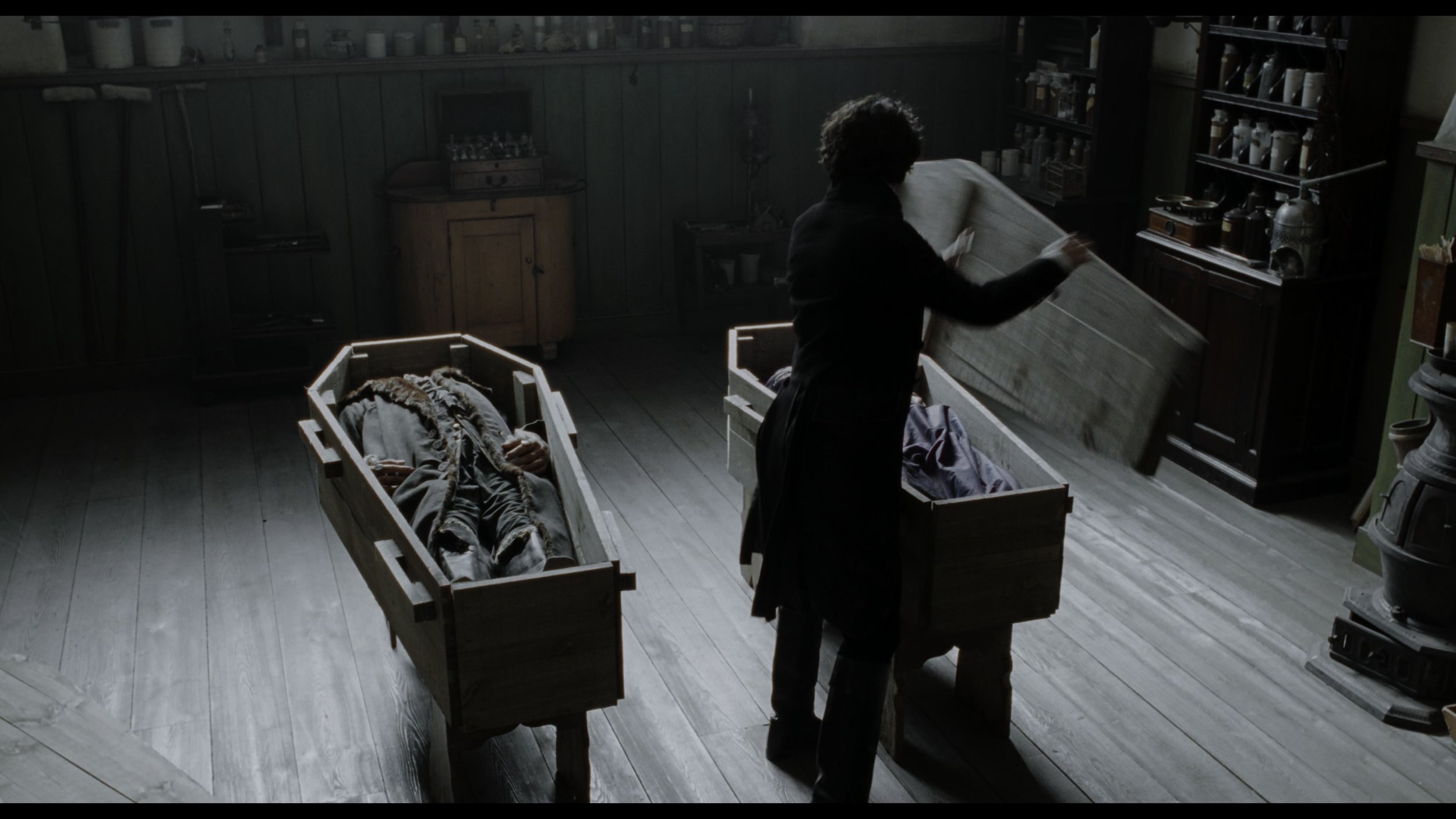 Sleepy Hollow (Remastered)_t00.mkv_20260513_220758.027.jpg