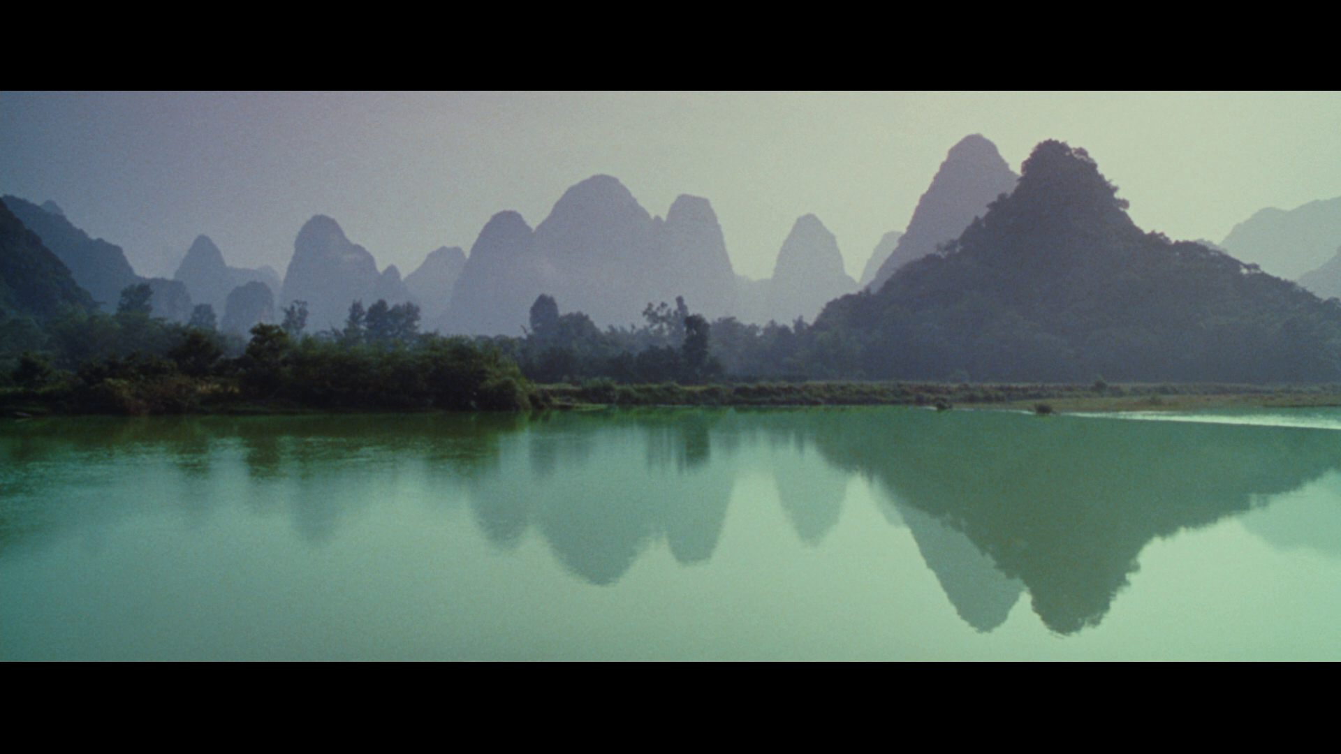 vlcsnap-2024-07-13-19h19m57s467.png