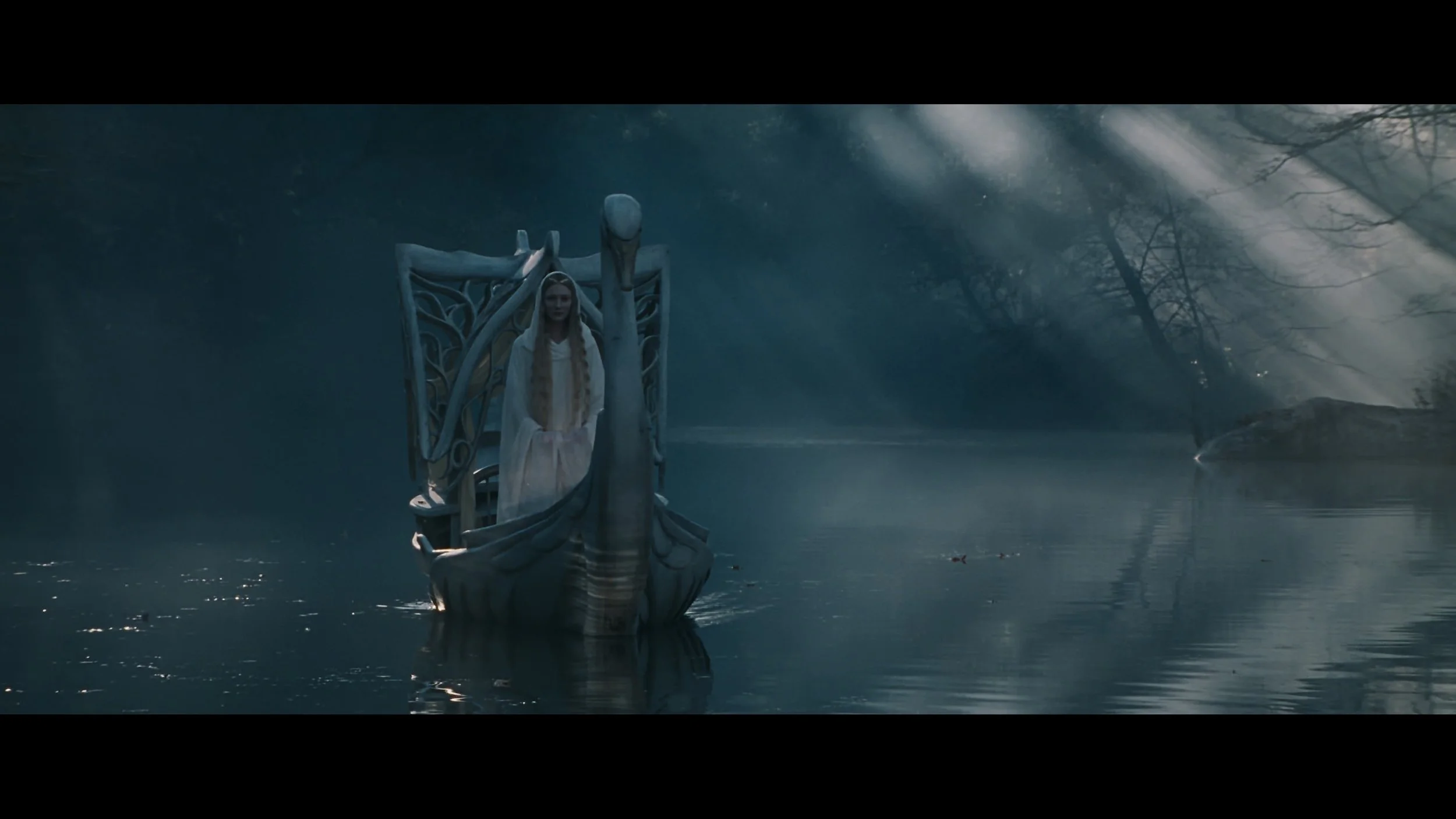 The Lord of the Rings- The Fellowship of the Ring (EXT.) PT. 2-SEG FPL_MainFeature_t02.mkv_20260308_101238.944.jpg