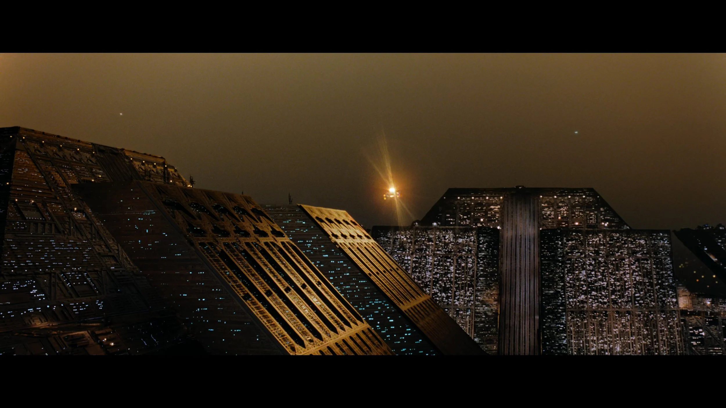 Blade Runner- The Final Cut_t00.mkv_20260514_210151.670.jpg
