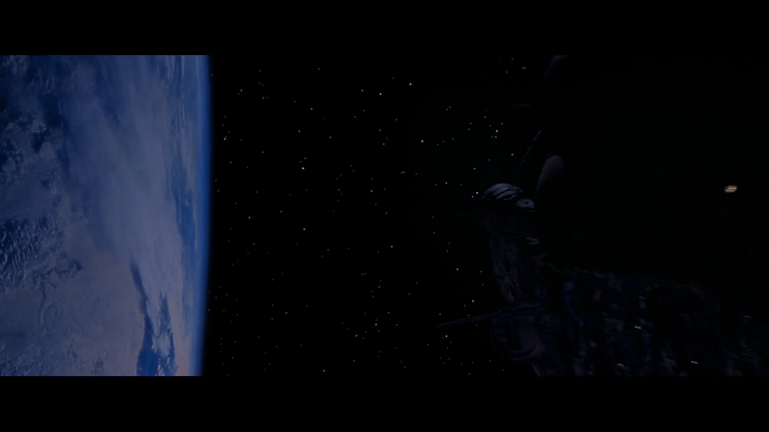 The Fifth Element - 4K UHD_t00.mkv_20260524_122919.563.jpg