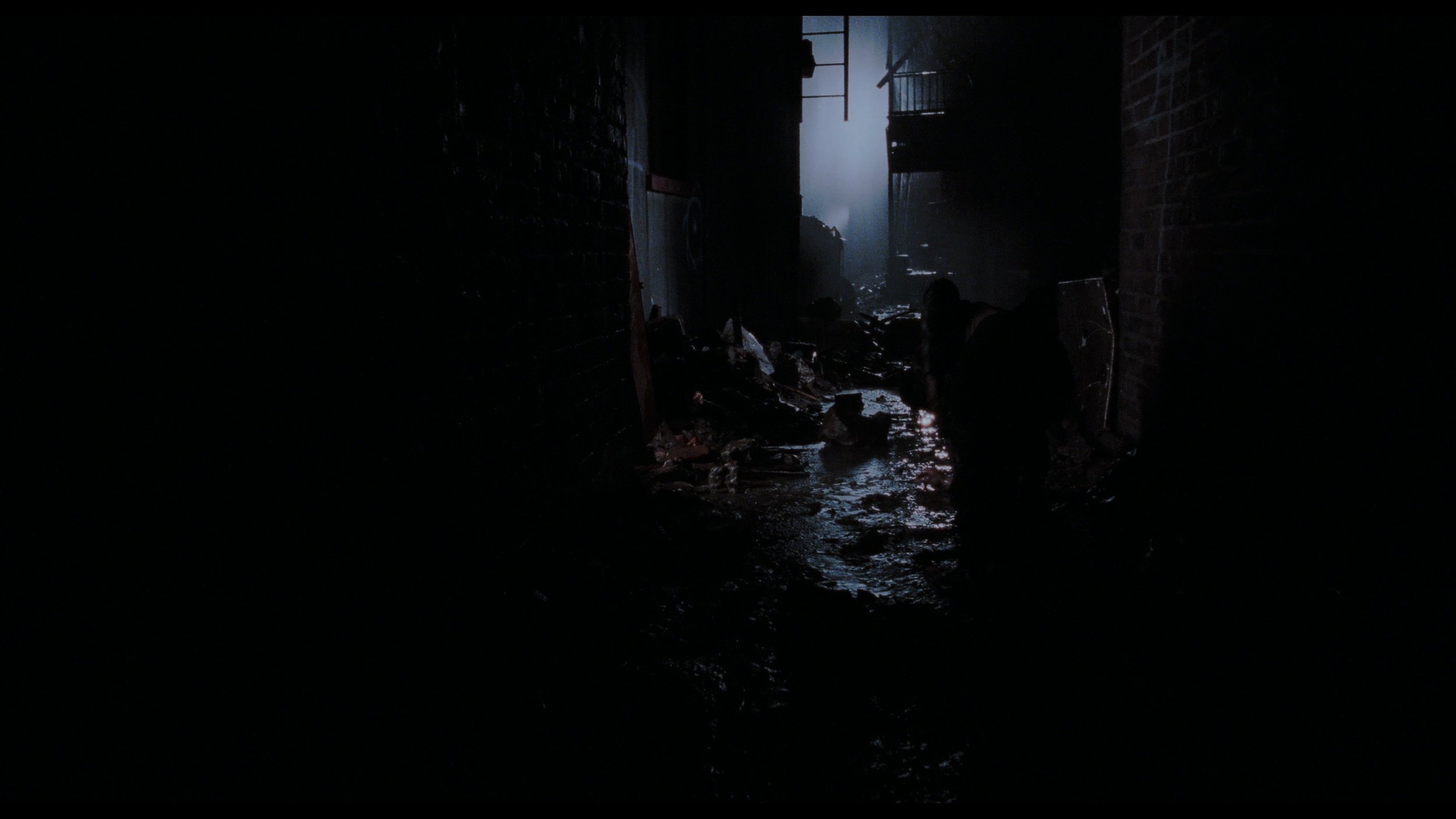 The Crow (Remastered)_t00.mkv_20260516_003741.691.jpg