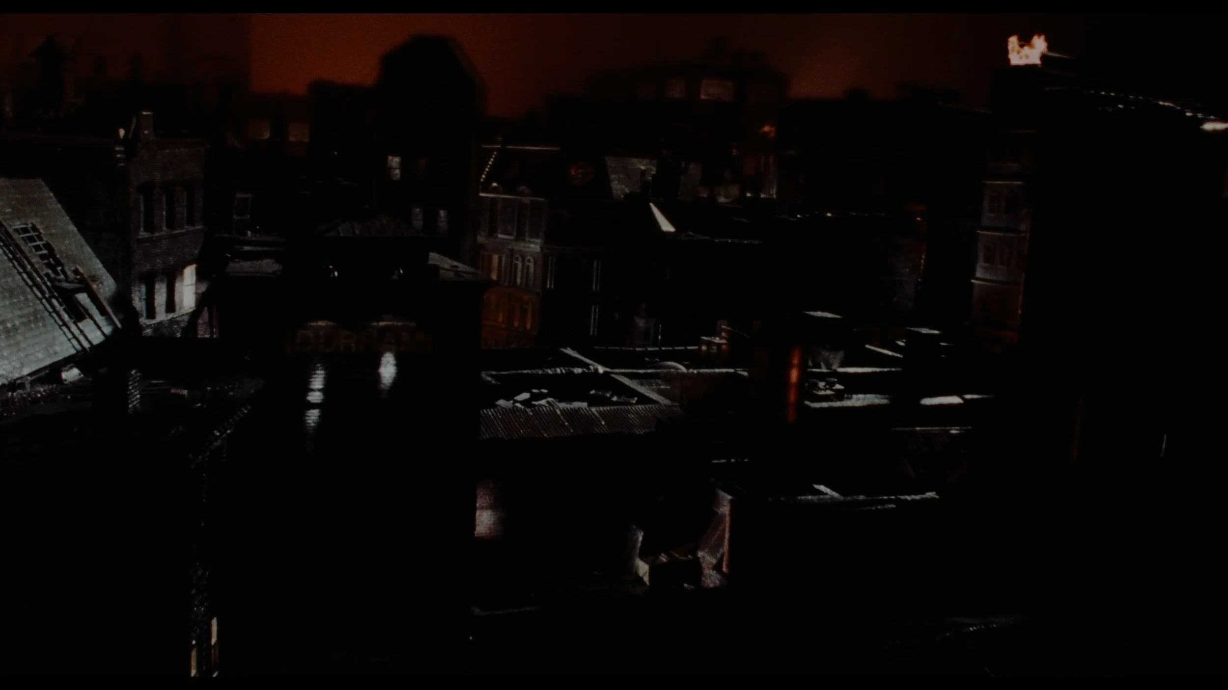 The Crow (Remastered)_t00.mkv_20260516_003336.412.jpg