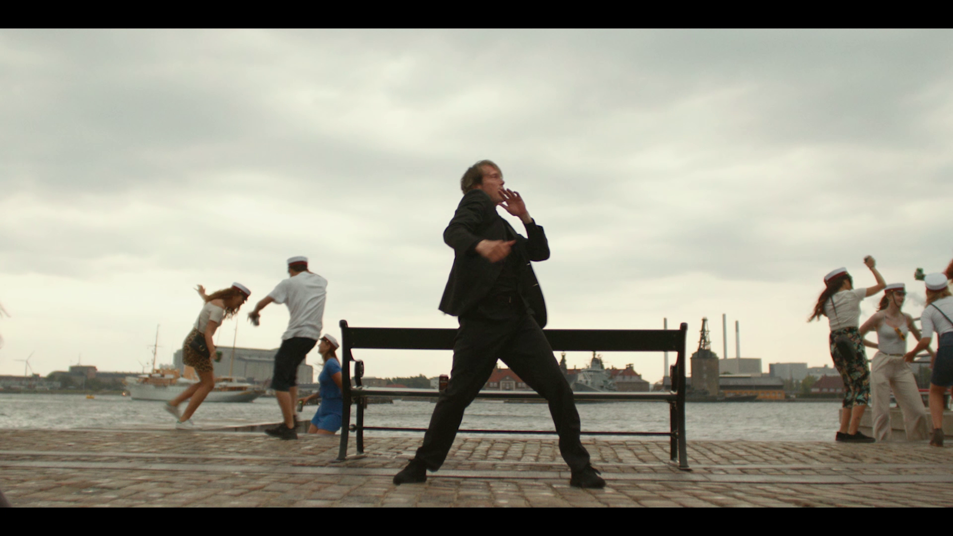 vlcsnap-2024-08-11-21h51m30s962.png