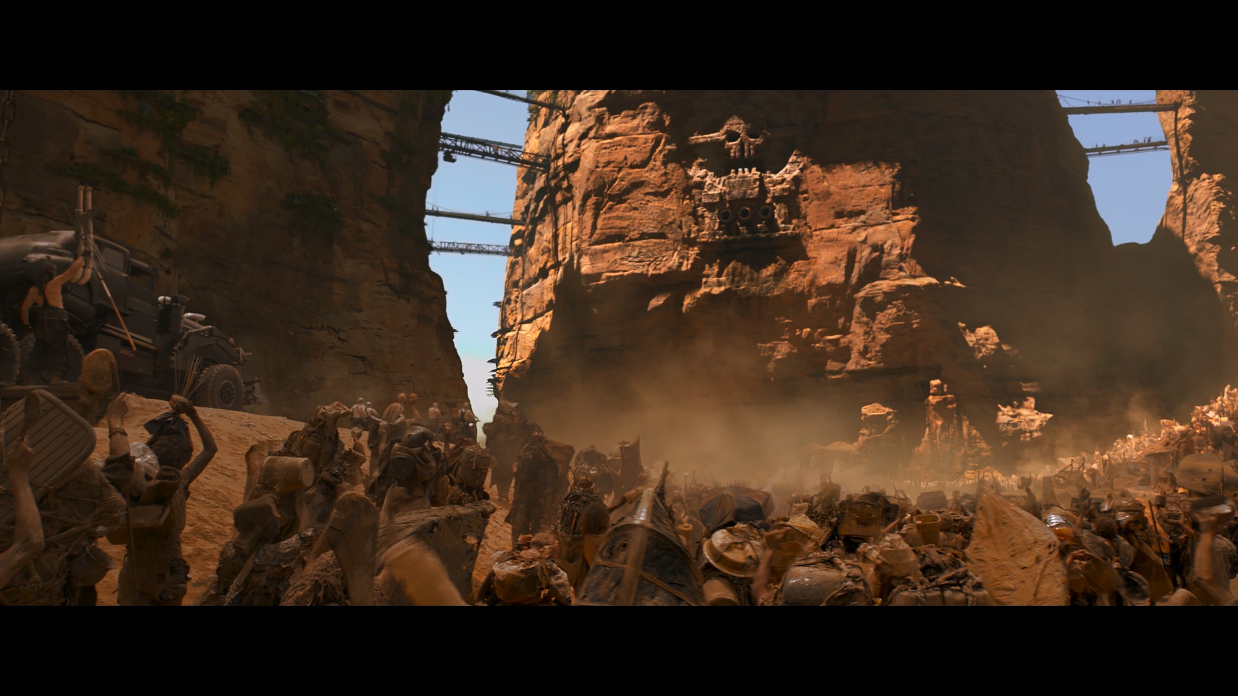 Mad Max- Fury Road_t02.mkv_20260526_111507.843.jpg