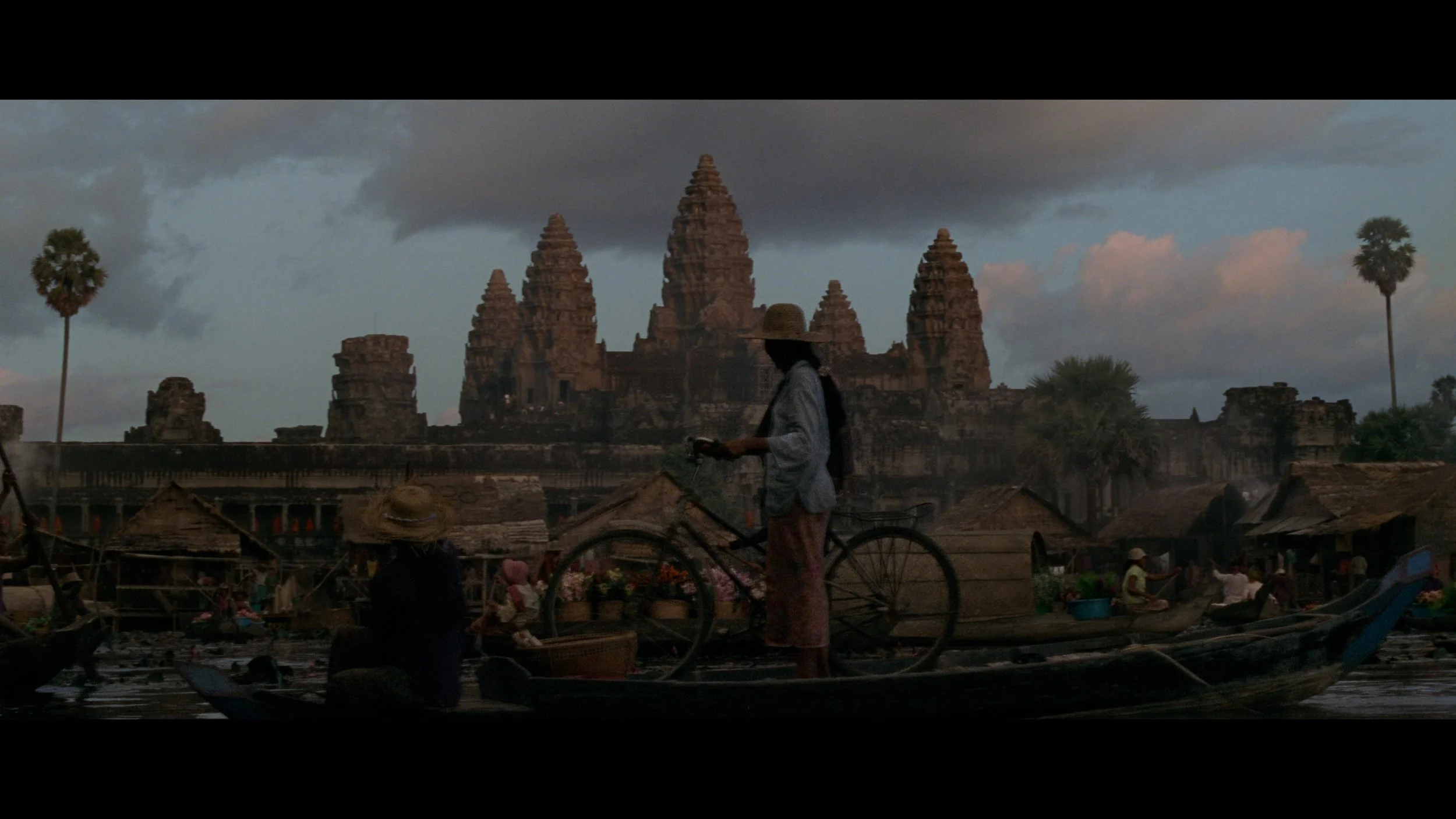 Lara Croft- Tomb Raider_t00.mkv_20260511_131218.825.jpg